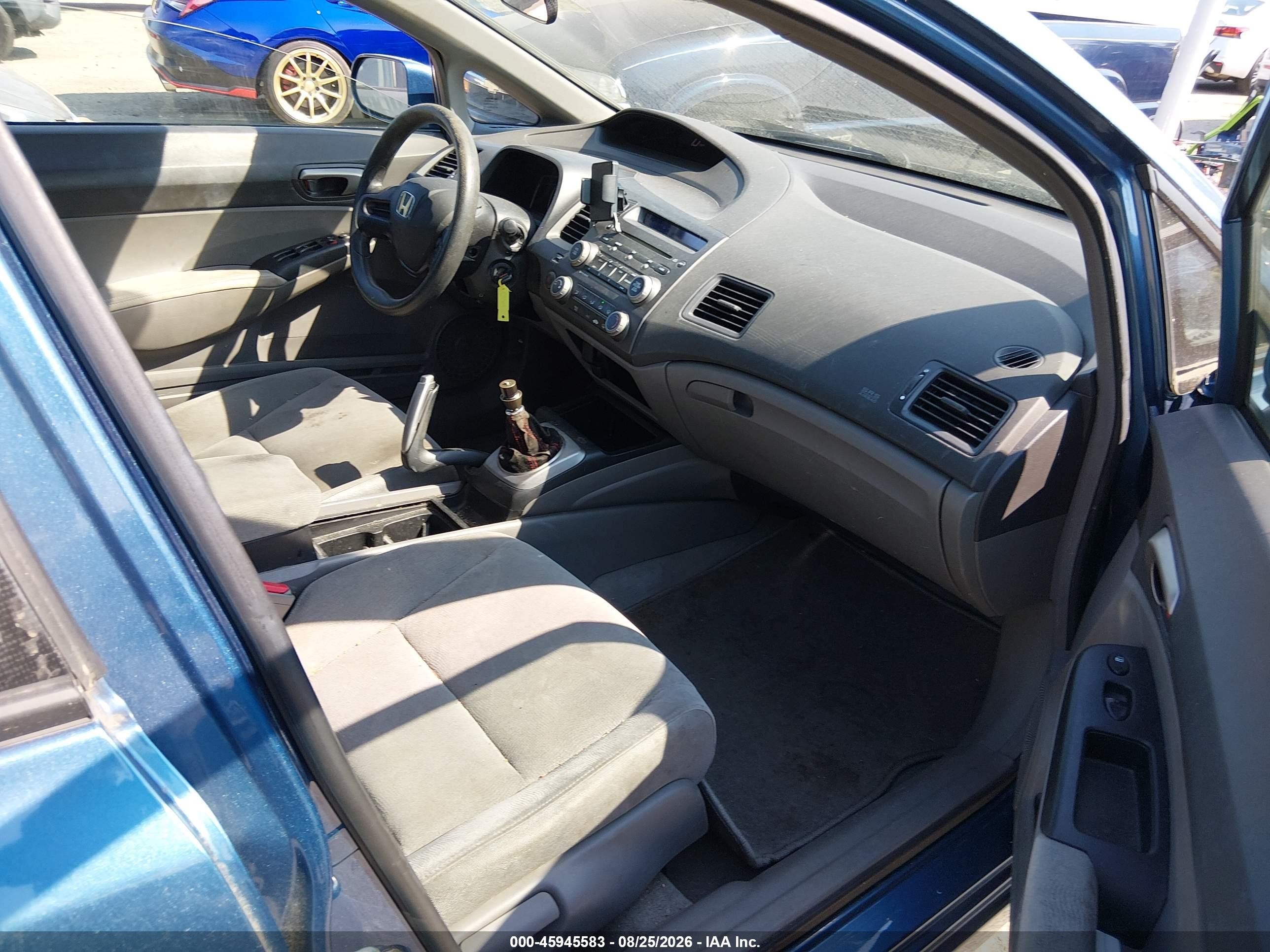 2008 Honda Civic Lx Blue vin: 1HGFA15518L052198