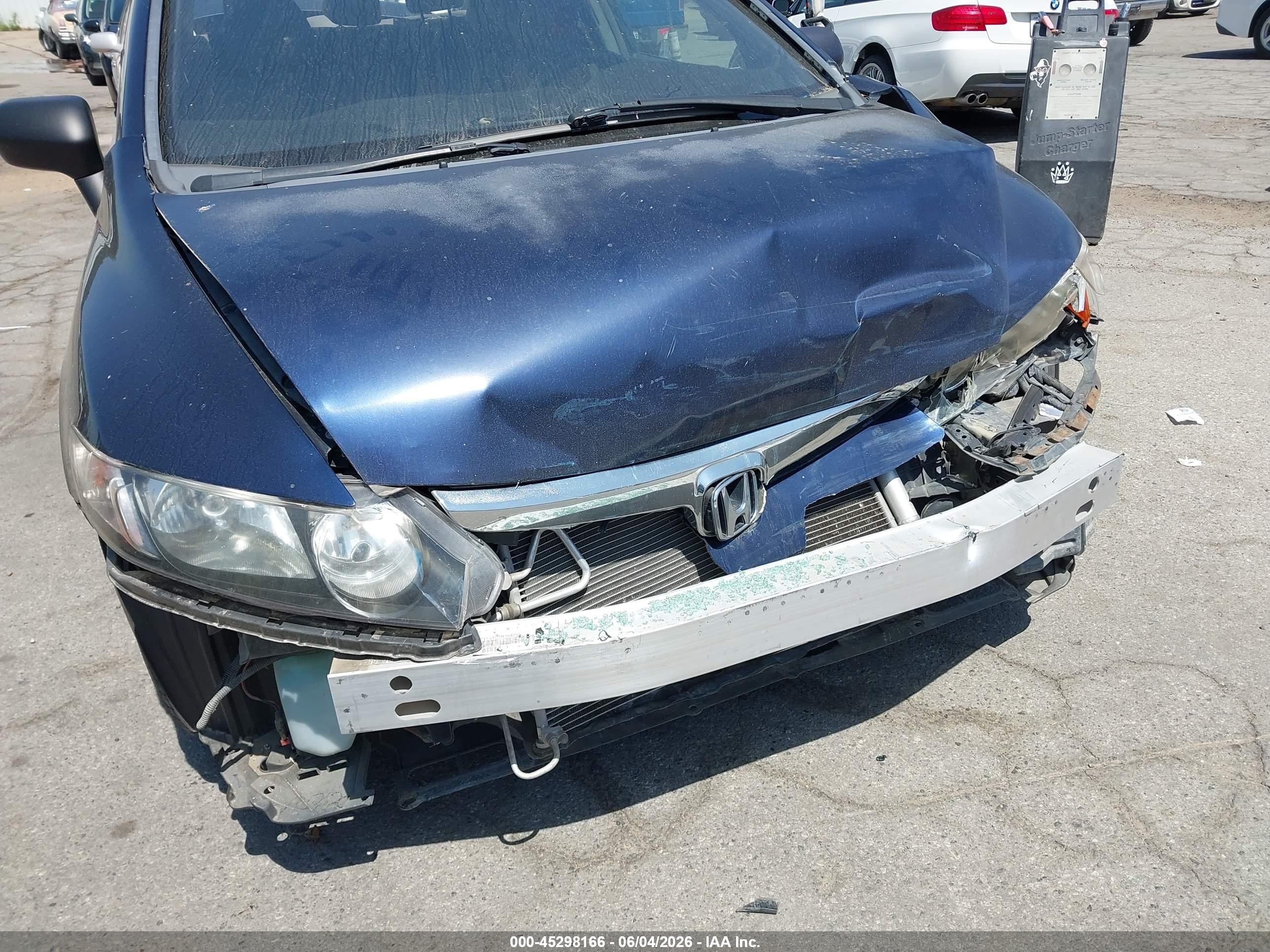 2007 Honda Civic Lx Blue vin: 1HGFA15547L075828