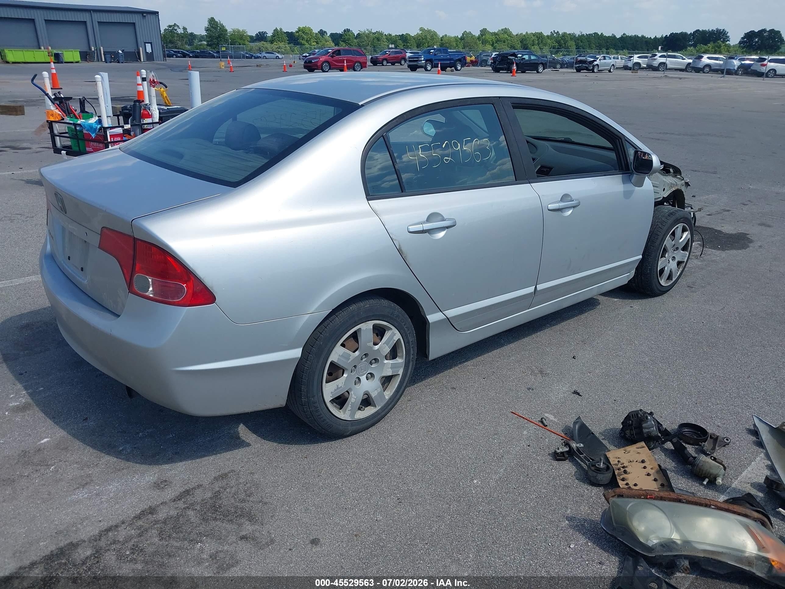 2008 Honda Civic Lx Silver vin: 1HGFA15548L063633