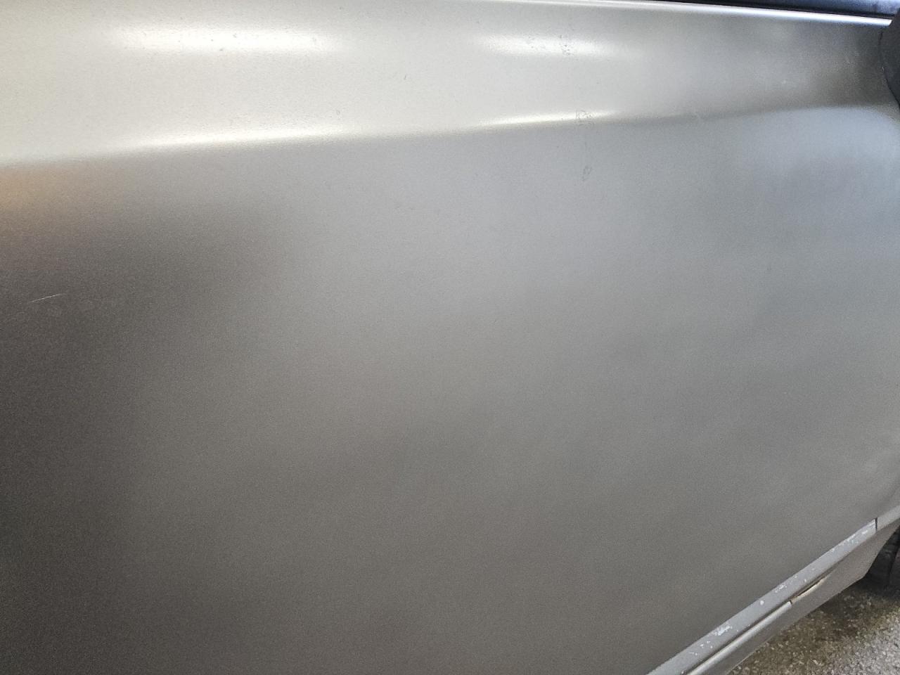 2006 Honda Civic Lx Tan vin: 1HGFA15556L092197 Damage: Right Front Door, Oxidized, > 12 Inches