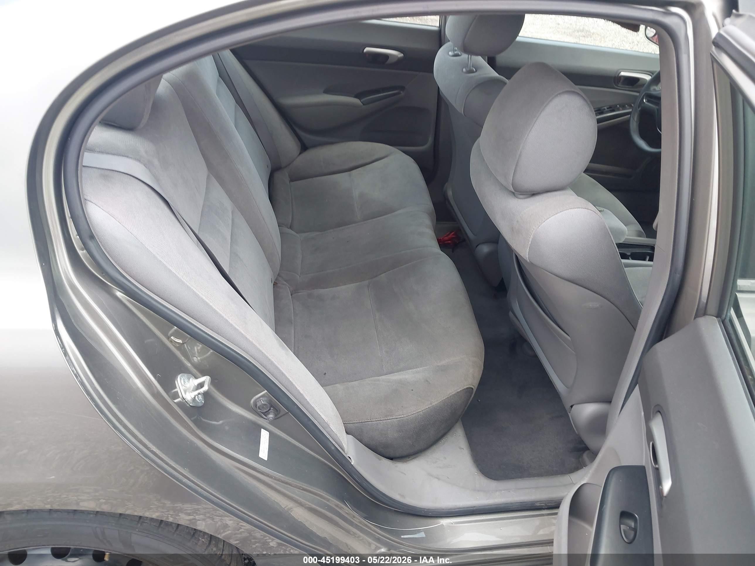 2006 Honda Civic Lx Gray vin: 1HGFA15556L121620