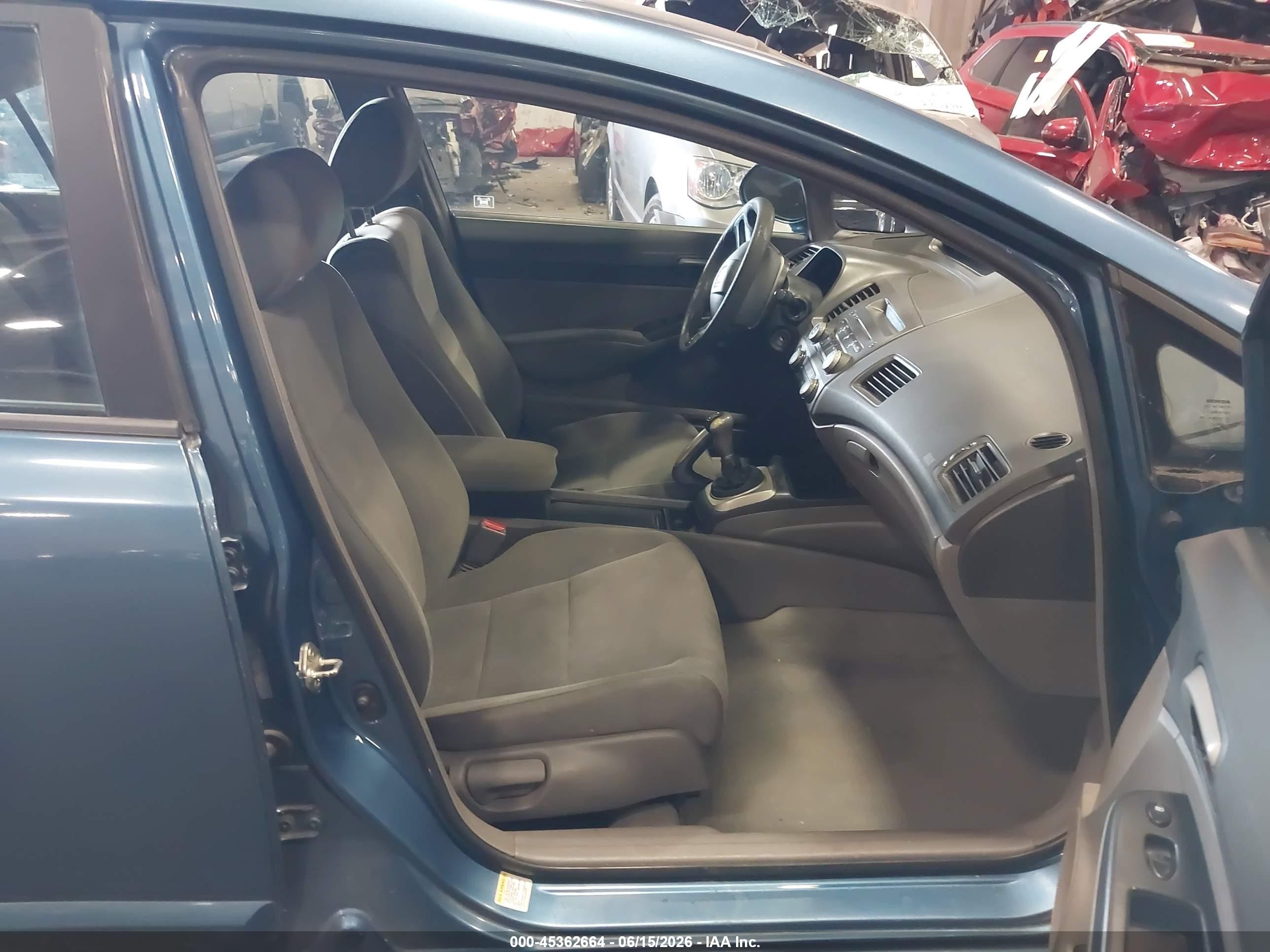 2008 Honda Civic Lx Синий vin: 1HGFA15568L100651