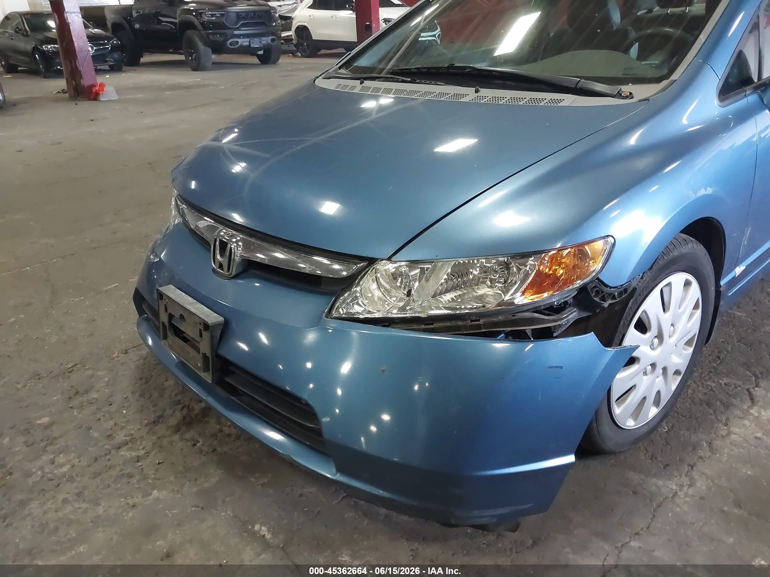 2008 Honda Civic Lx Синий vin: 1HGFA15568L100651