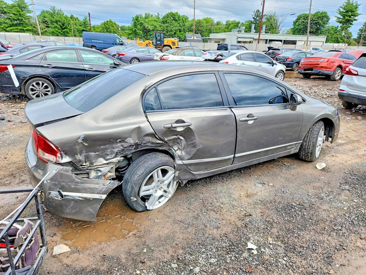 2007 Honda Civic Lx Gold vin: 1HGFA15577L100740