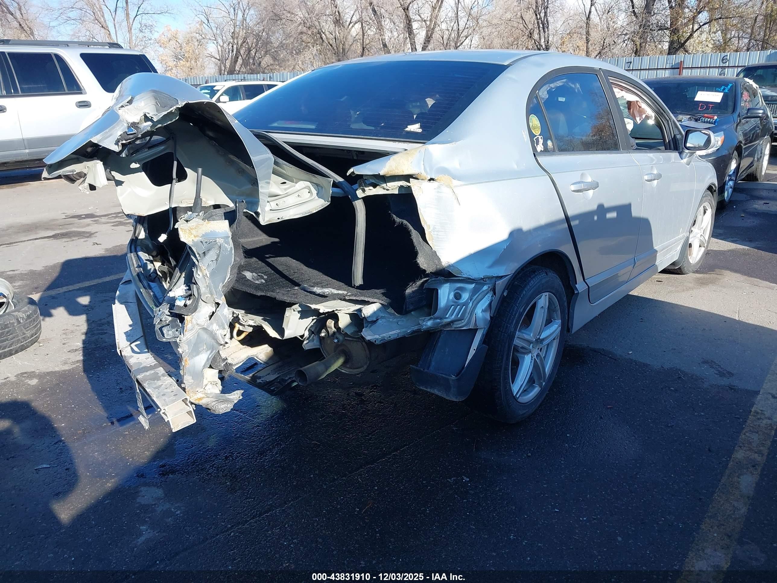 2008 Honda Civic Lx Silver vin: 1HGFA15578L063674