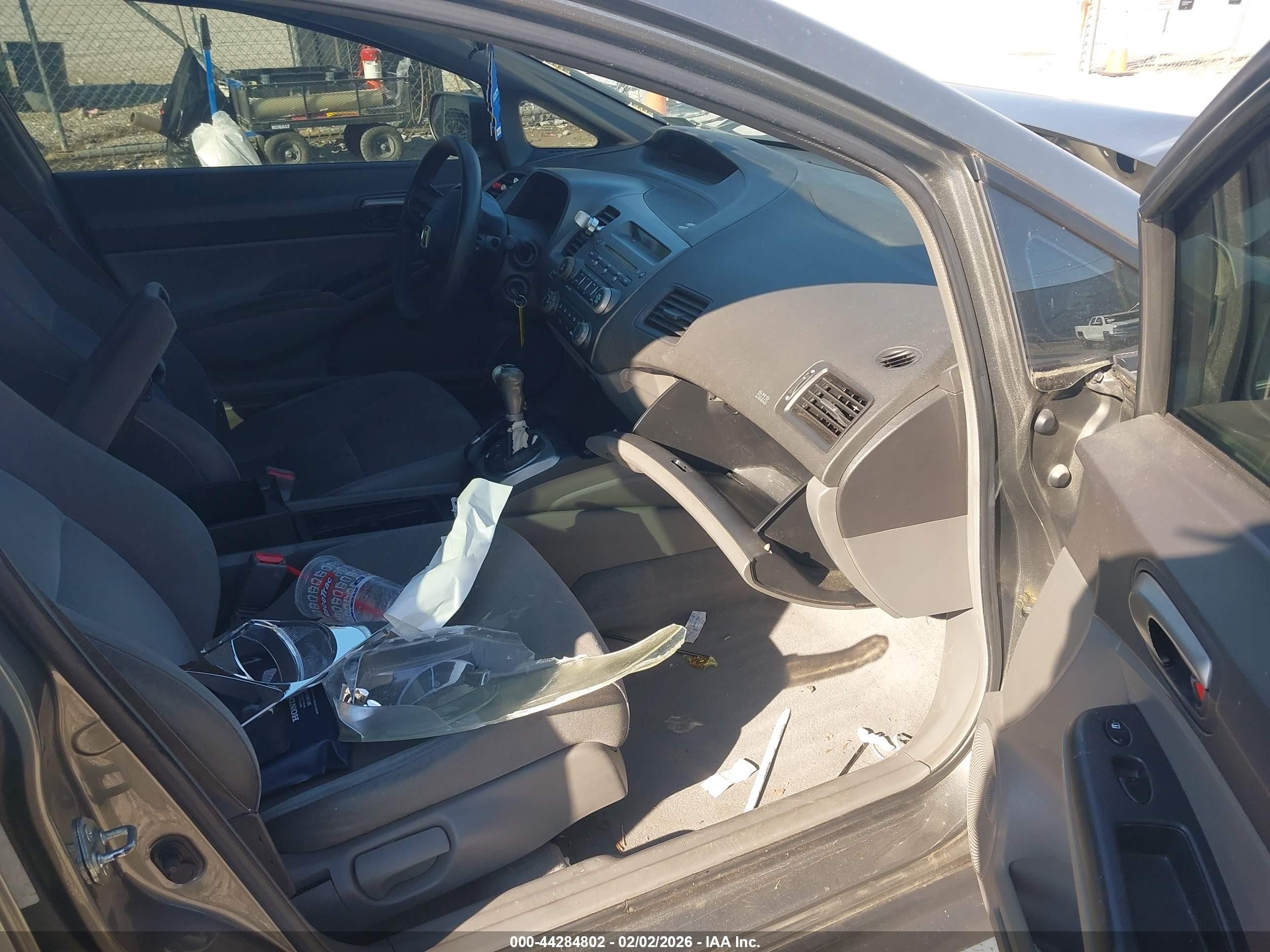 2008 Honda Civic Lx Gray vin: 1HGFA15598L040106