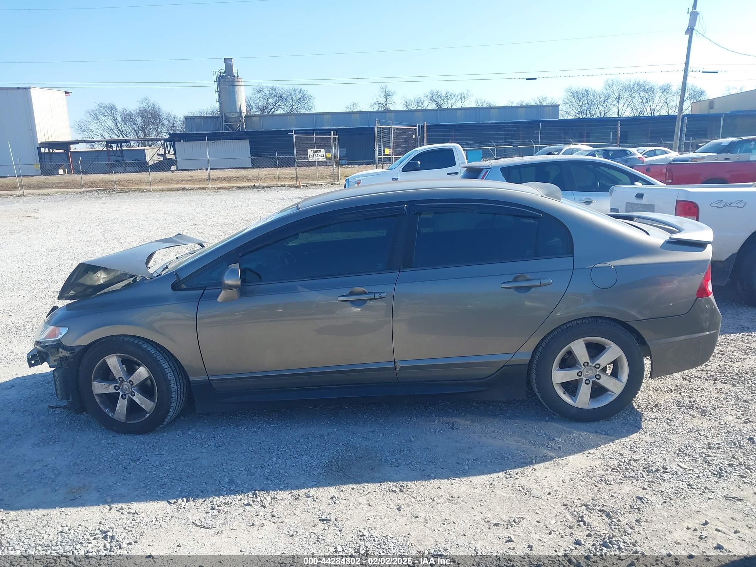 2008 Honda Civic Lx Gray vin: 1HGFA15598L040106