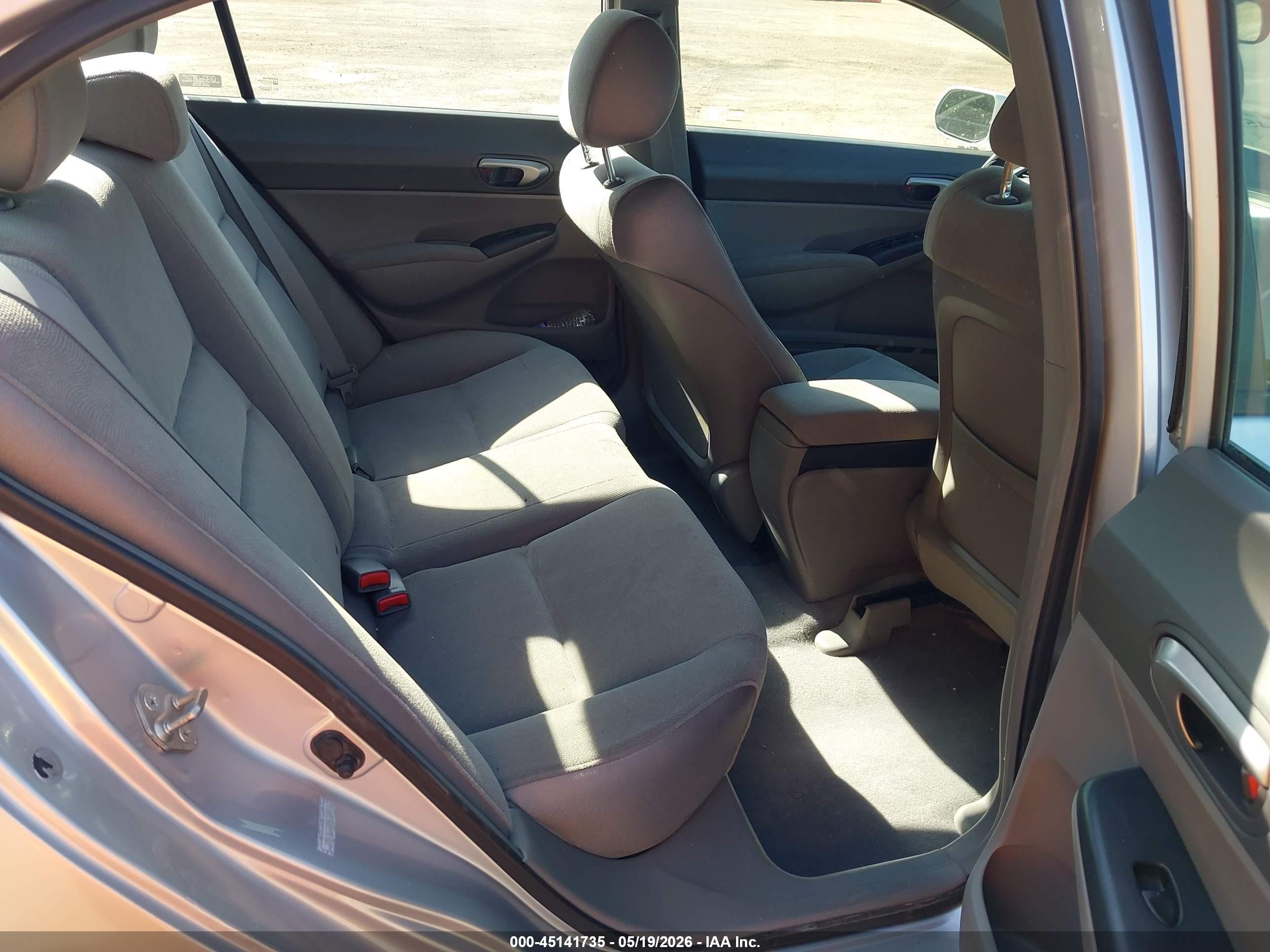2006 Honda Civic Lx Silver vin: 1HGFA155X6L116266