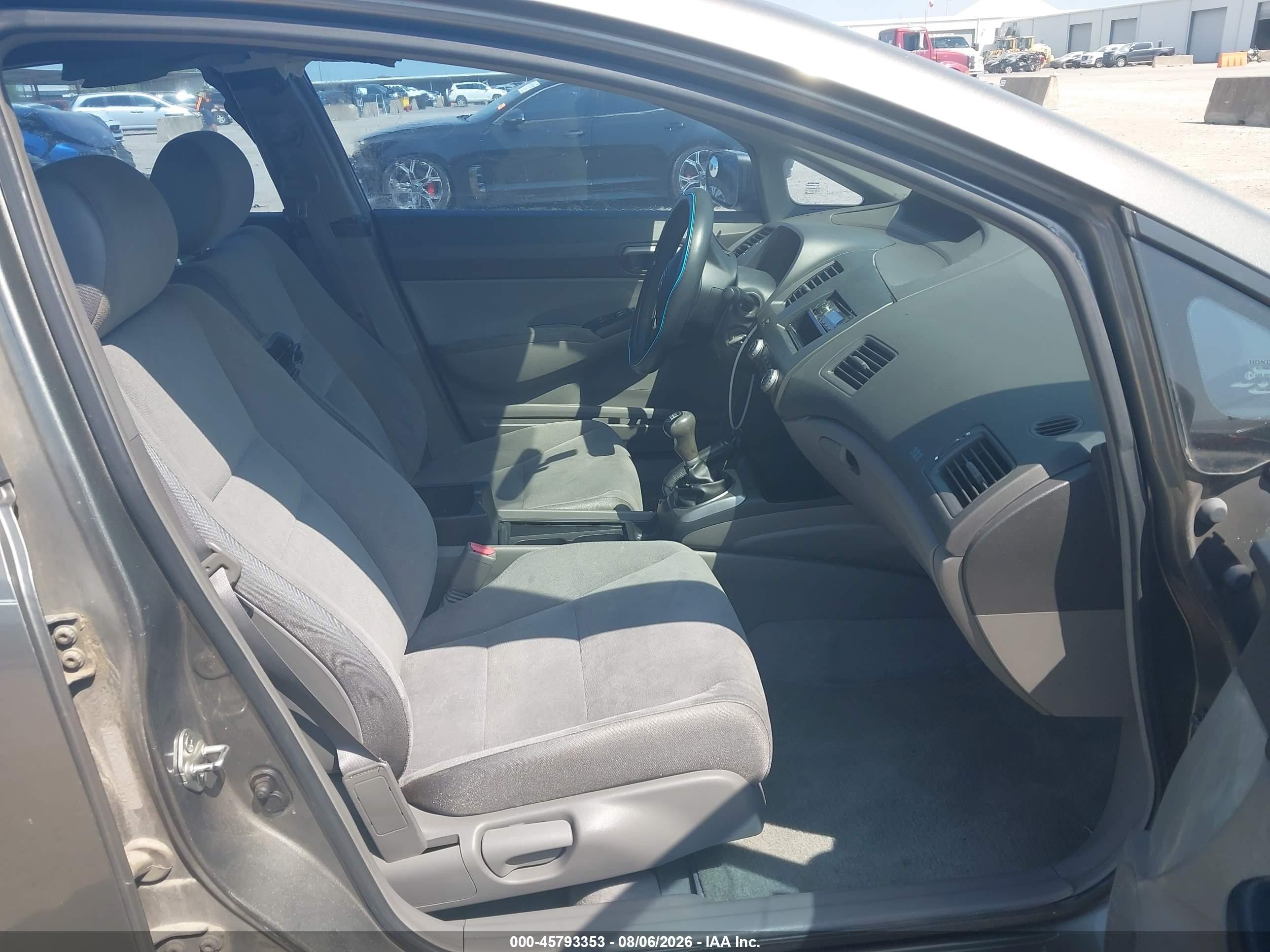 2008 Honda Civic Lx Gray vin: 1HGFA155X8L014517