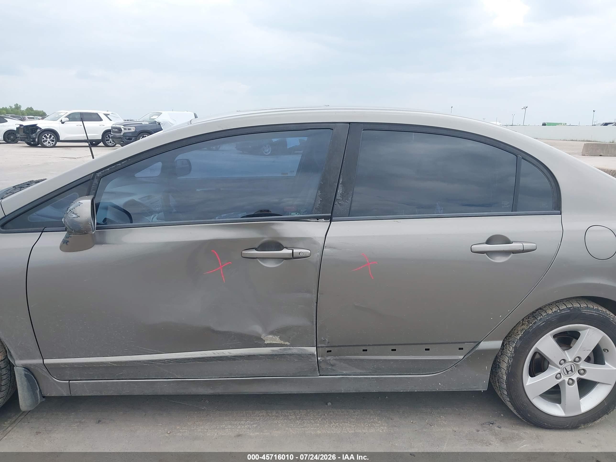 2008 Honda Civic Ex Коричневый vin: 1HGFA15888L049356