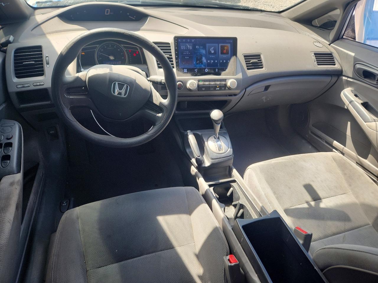 2006 Honda Civic Dx Silver vin: 1HGFA16256L142083