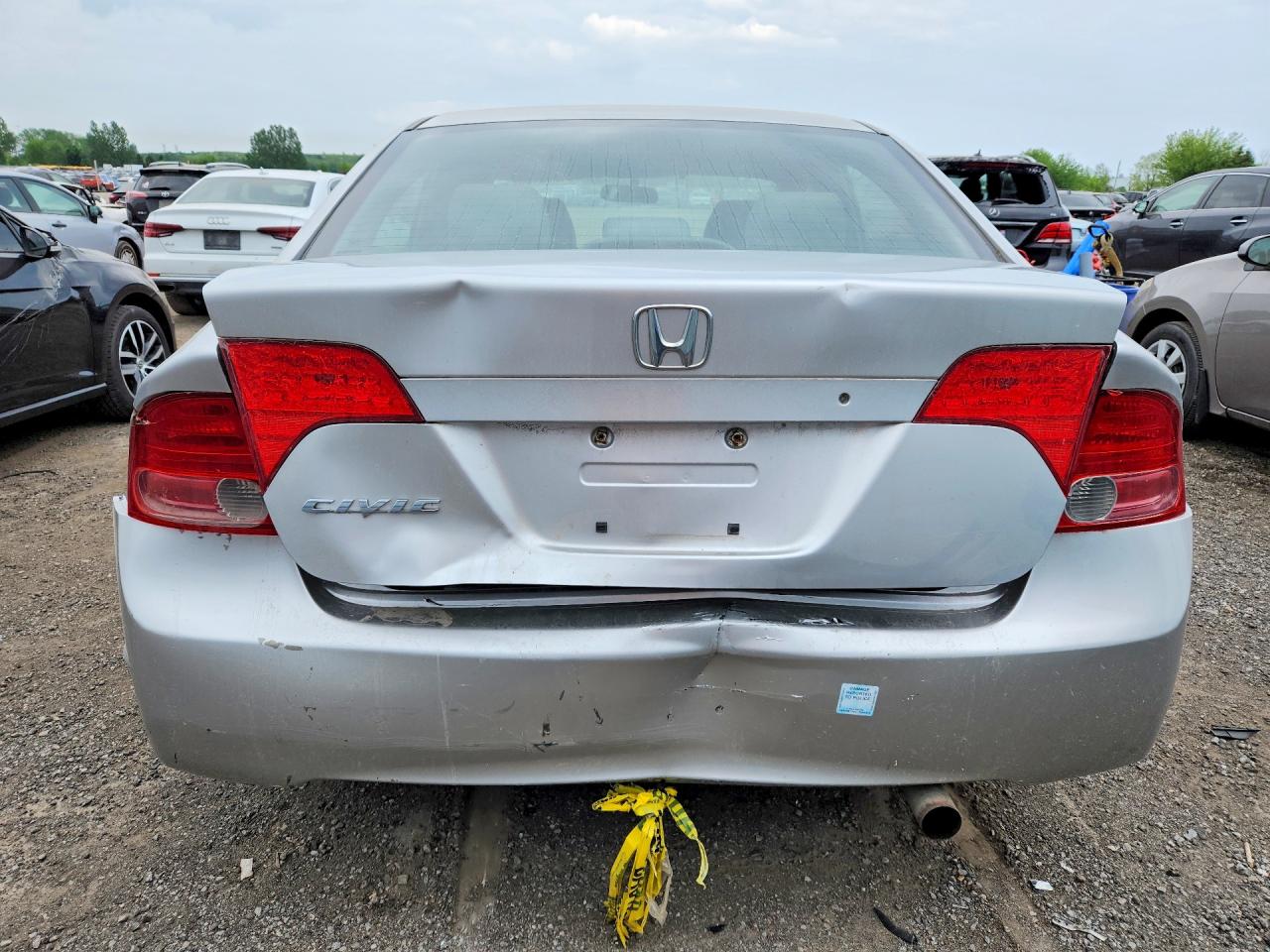 2007 Honda Civic Dx Silver vin: 1HGFA16337L800137