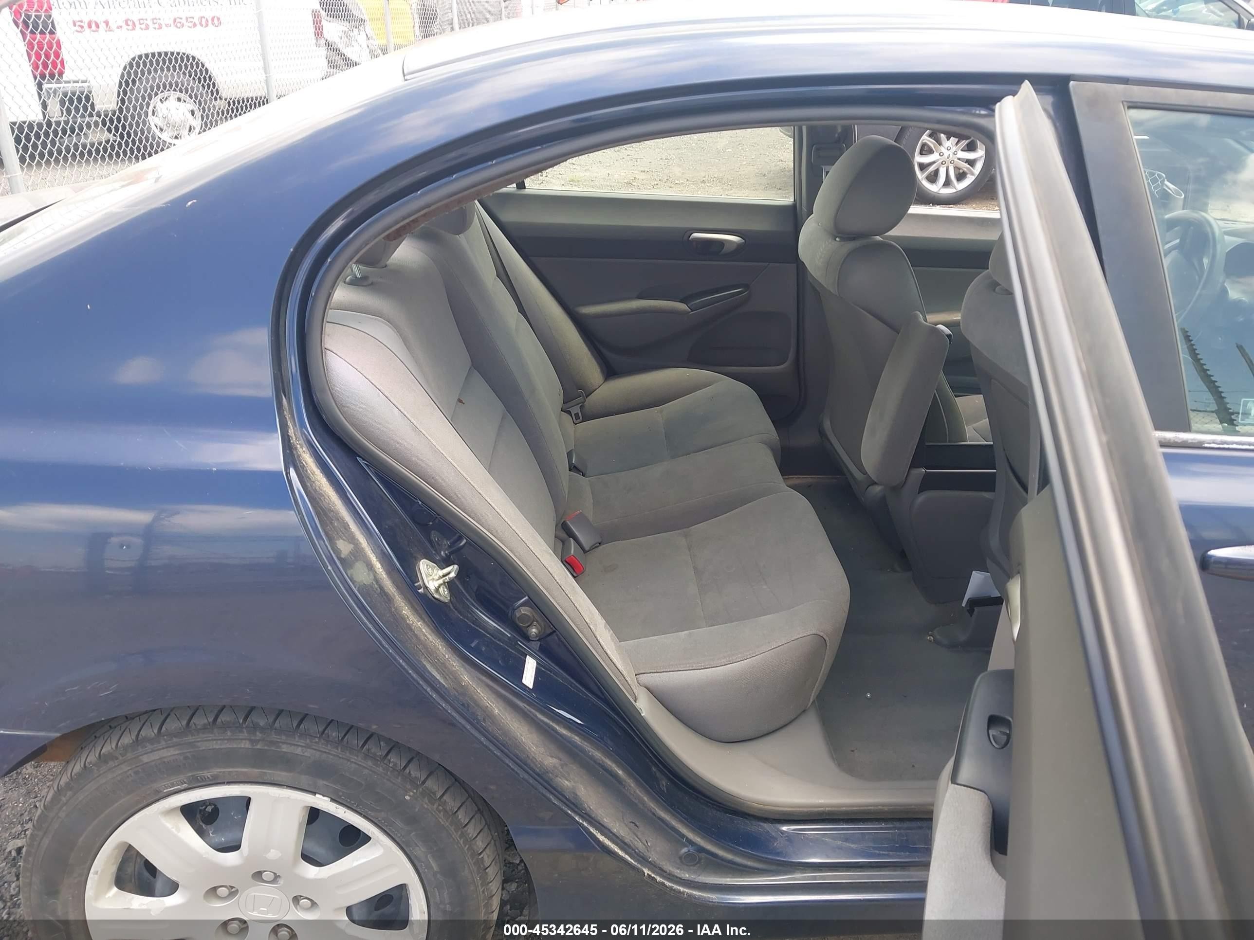 2007 Honda Civic Lx Blue vin: 1HGFA16507L047040