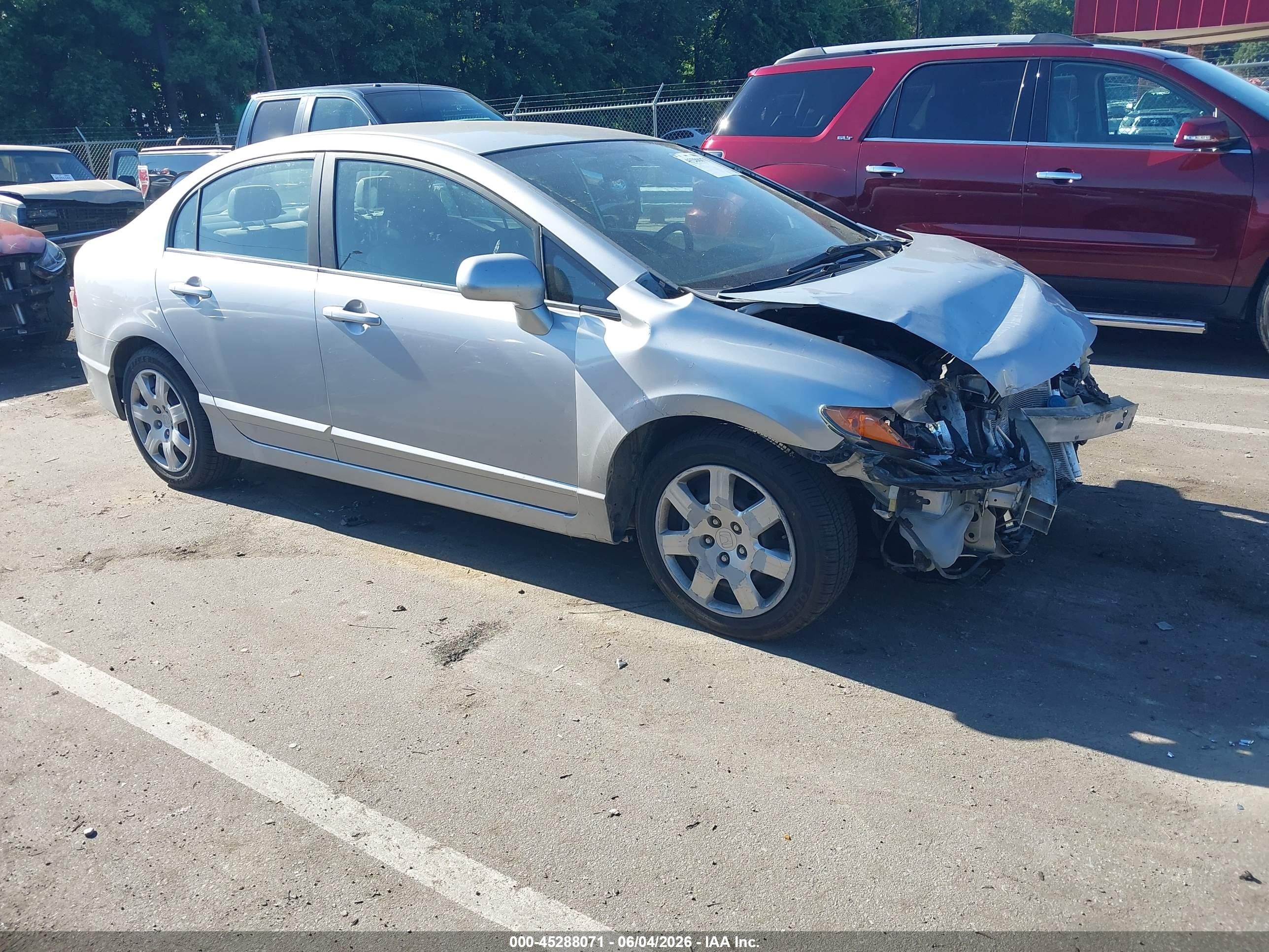 2008 Honda Civic Lx Silver vin: 1HGFA16508L033561