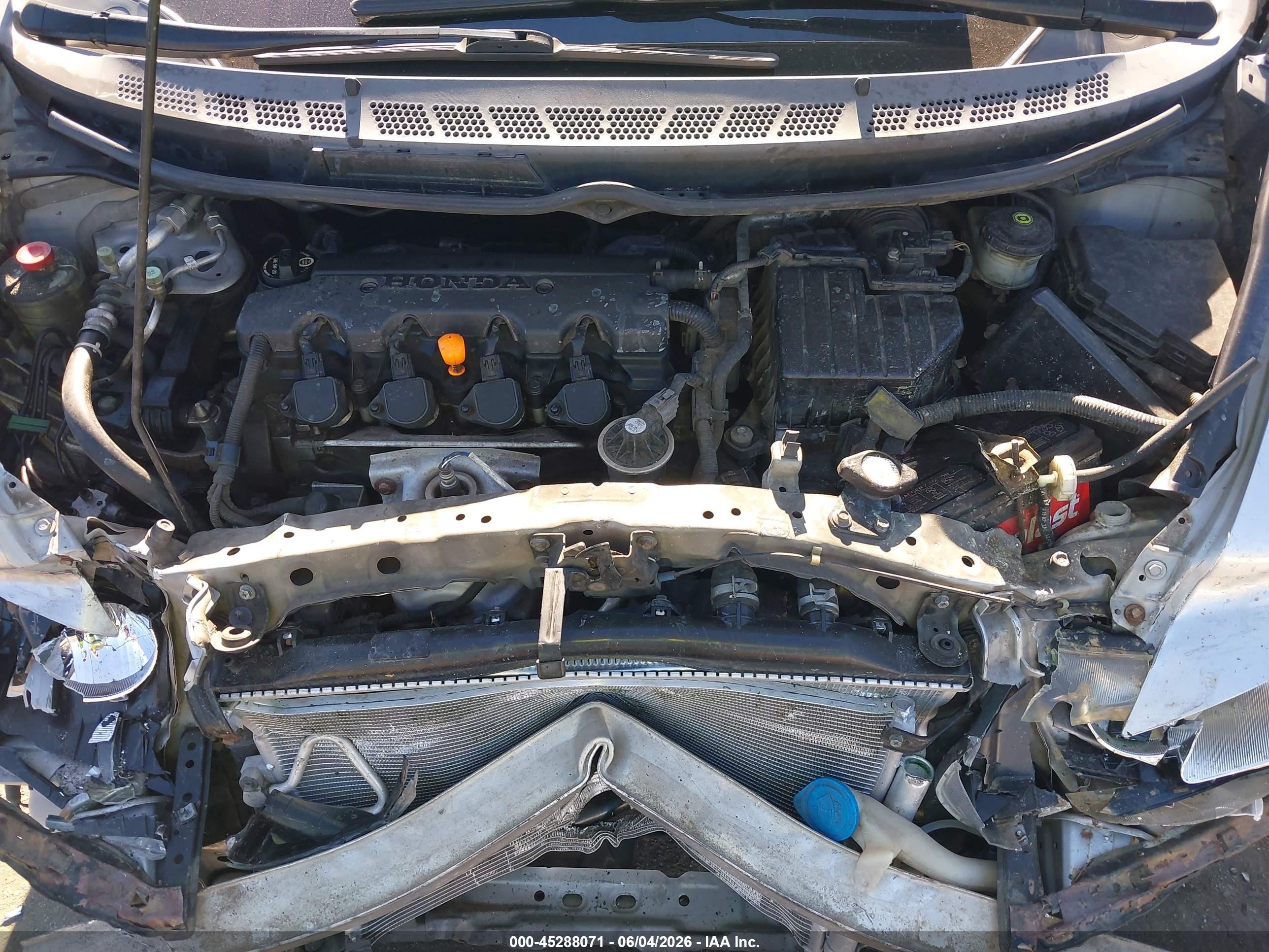 2008 Honda Civic Lx Silver vin: 1HGFA16508L033561