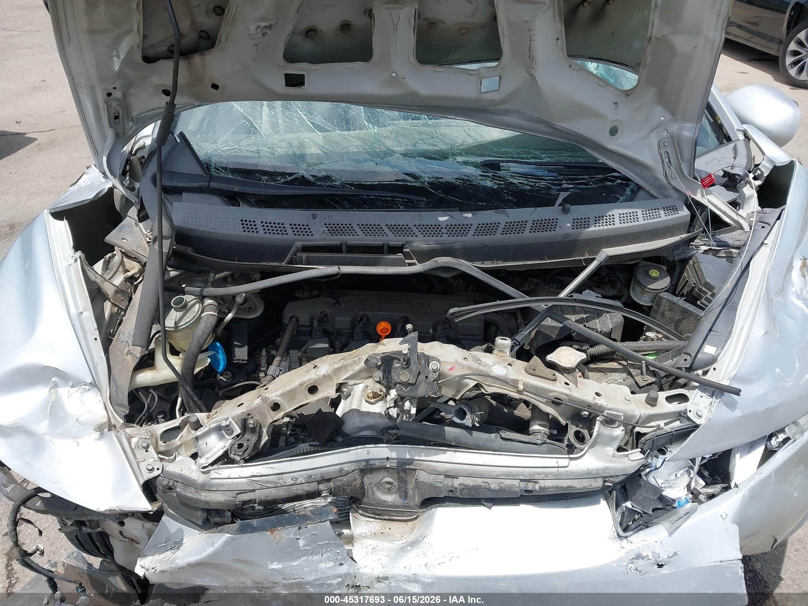 2008 Honda Civic Lx Silver vin: 1HGFA16508L076555