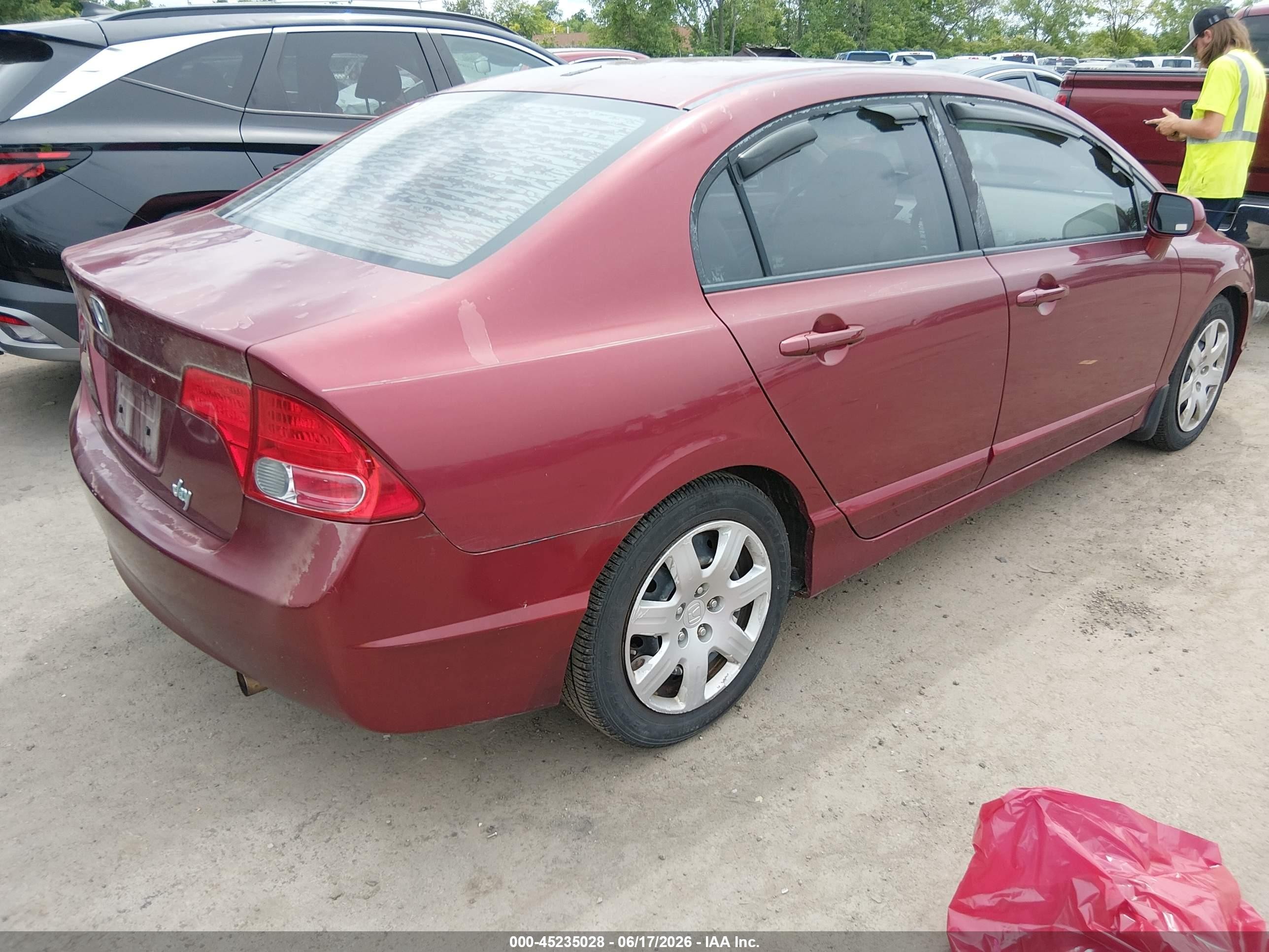 2008 Honda Civic Lx Red vin: 1HGFA16508L087345