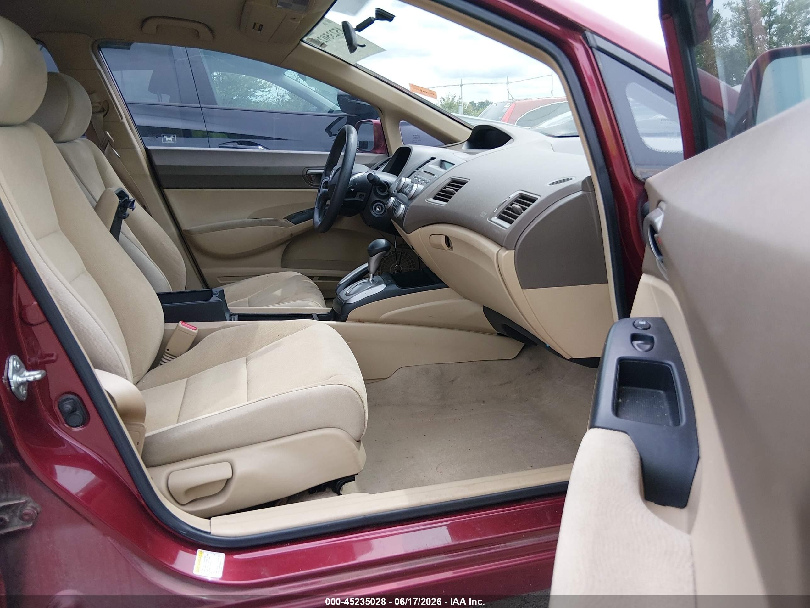 2008 Honda Civic Lx Red vin: 1HGFA16508L087345