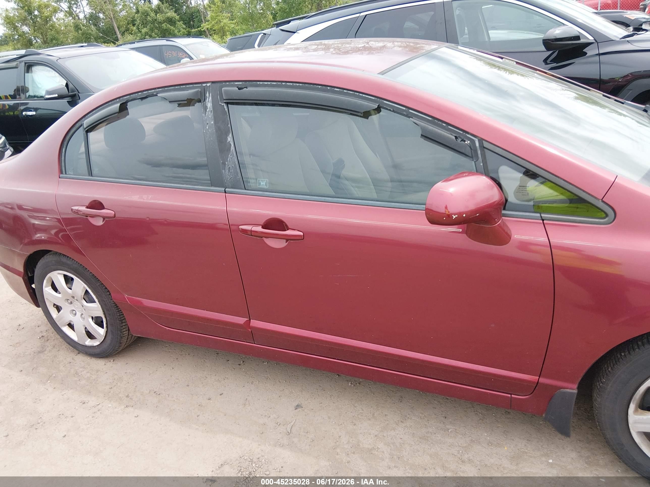 2008 Honda Civic Lx Red vin: 1HGFA16508L087345