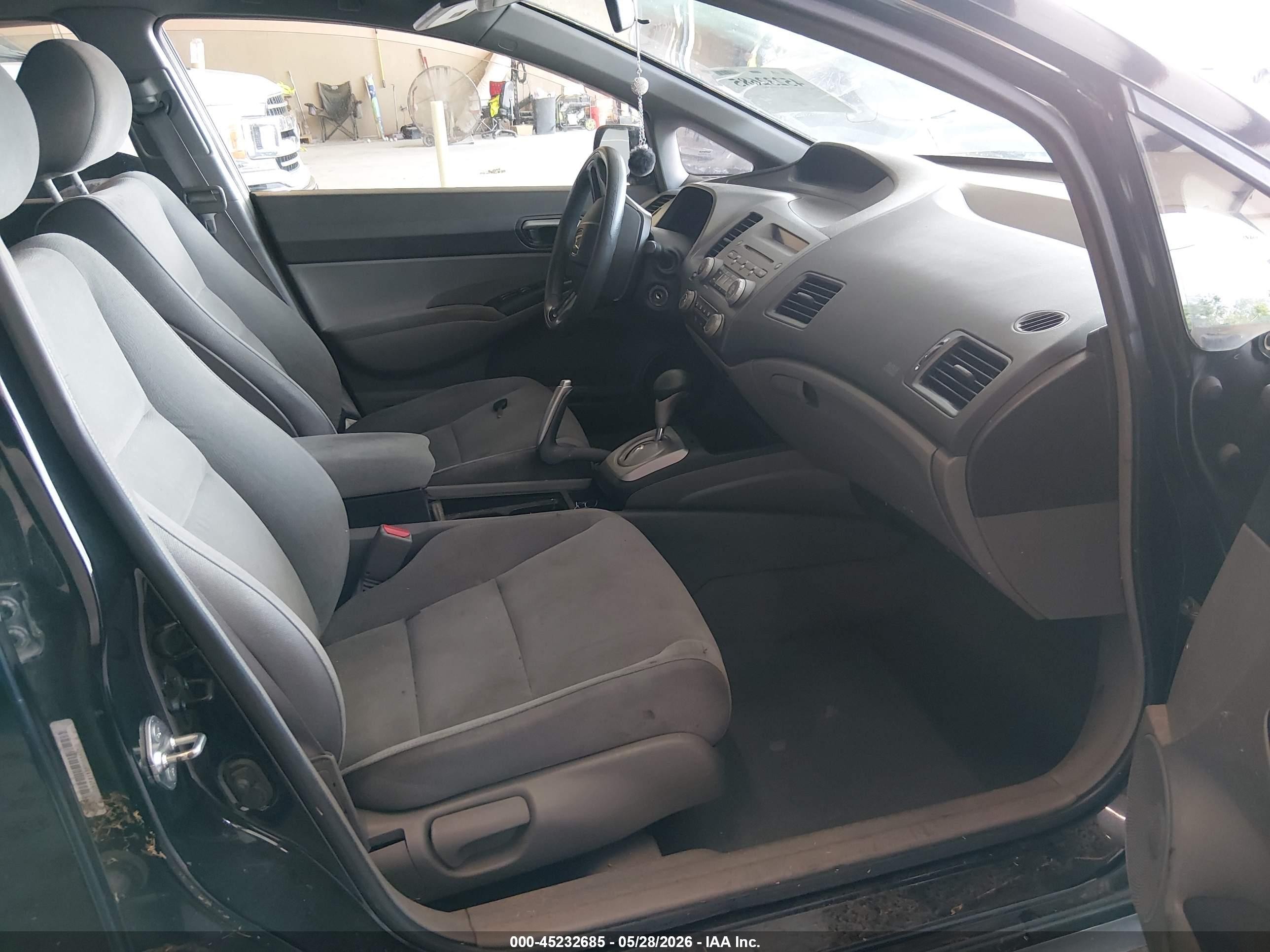 2008 Honda Civic Lx Черный vin: 1HGFA16508L094280