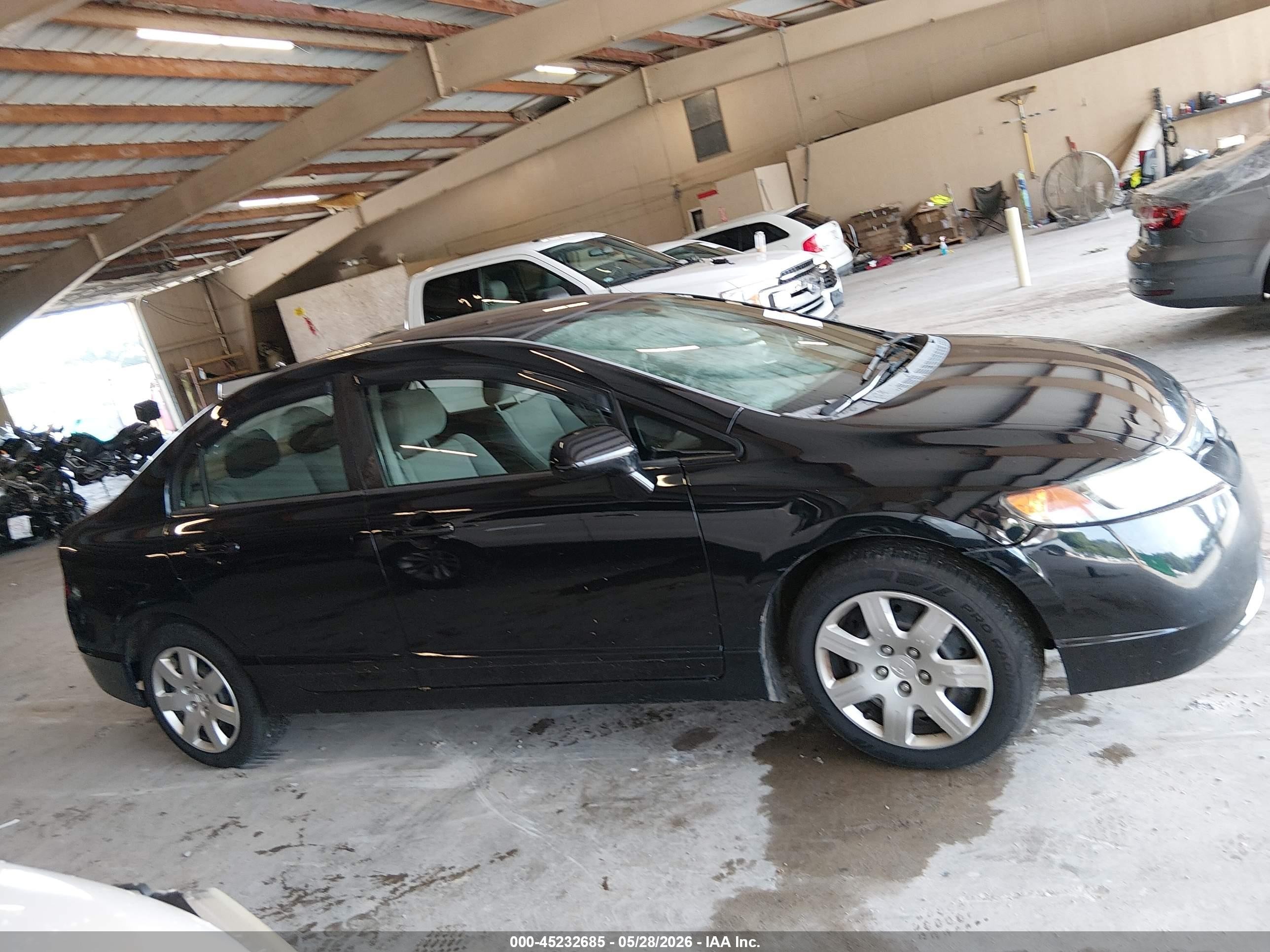 2008 Honda Civic Lx Черный vin: 1HGFA16508L094280