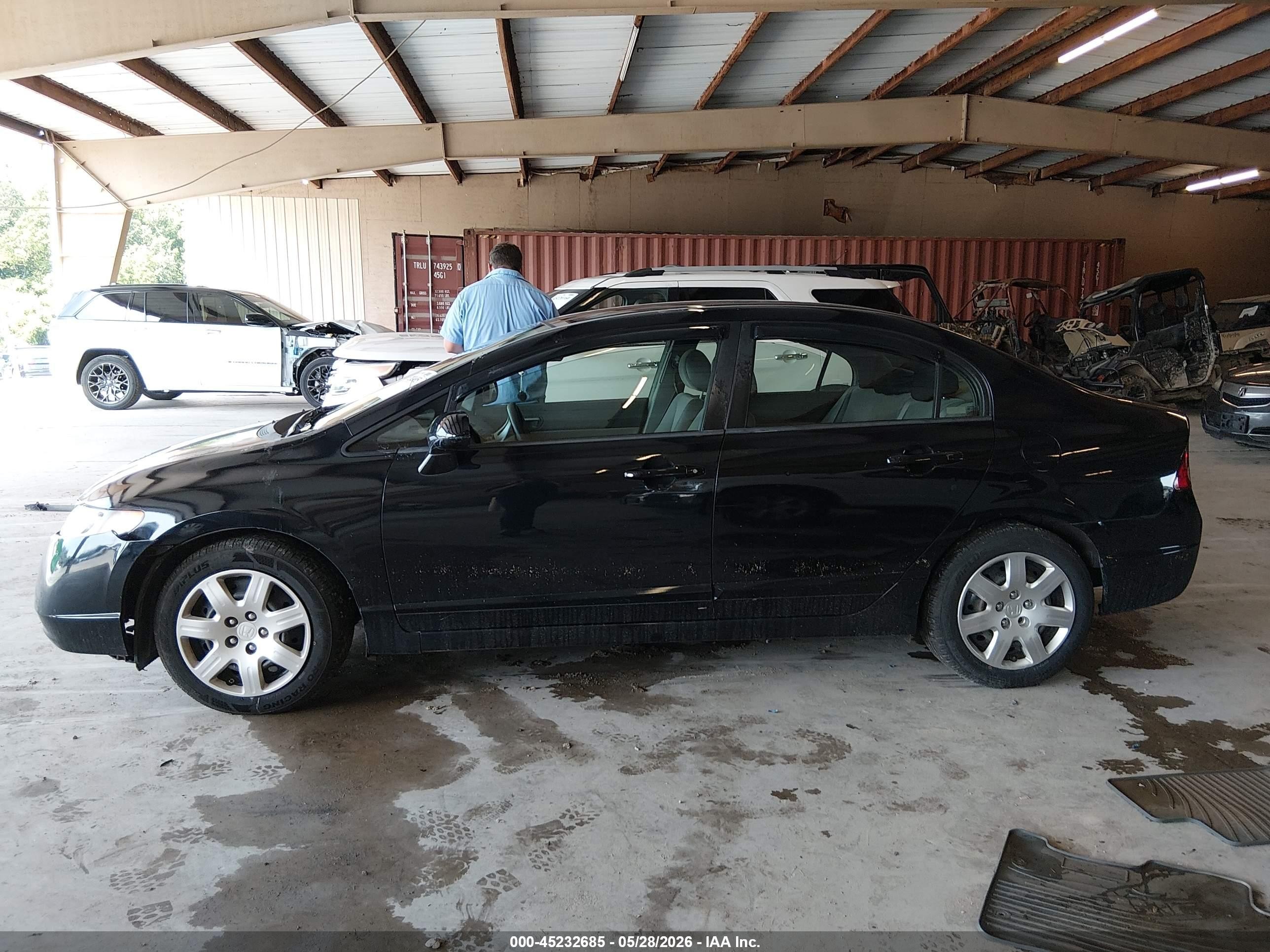 2008 Honda Civic Lx Черный vin: 1HGFA16508L094280
