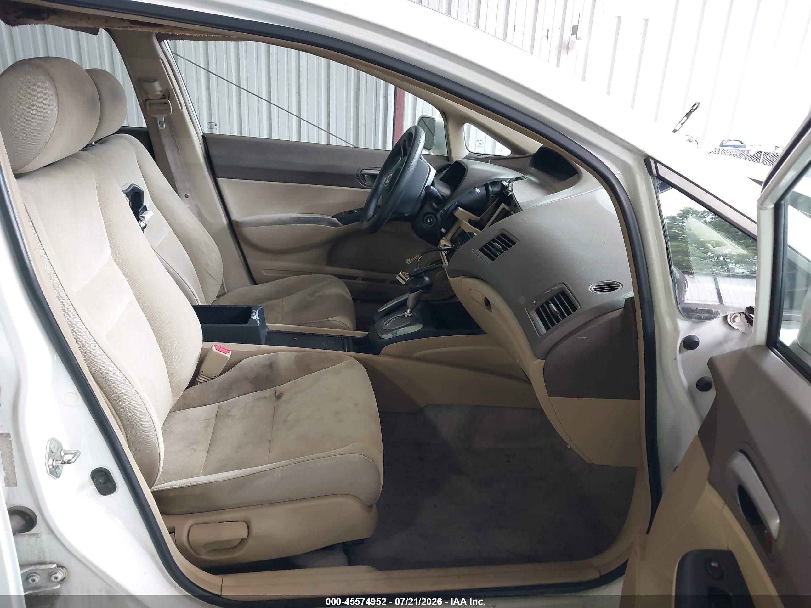 2006 Honda Civic Lx White vin: 1HGFA16516L126330