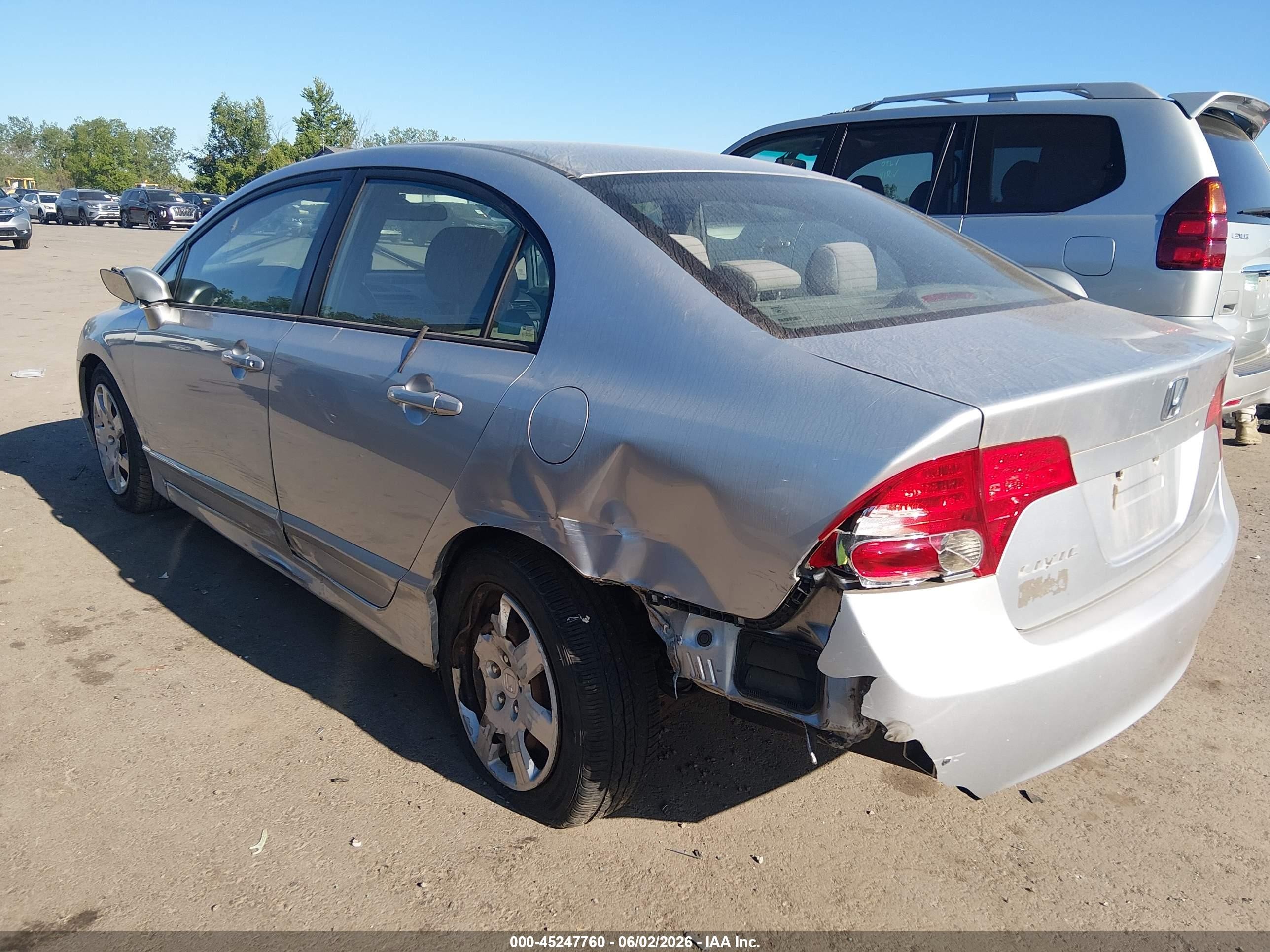 2007 Honda Civic Lx Silver vin: 1HGFA16517L020185