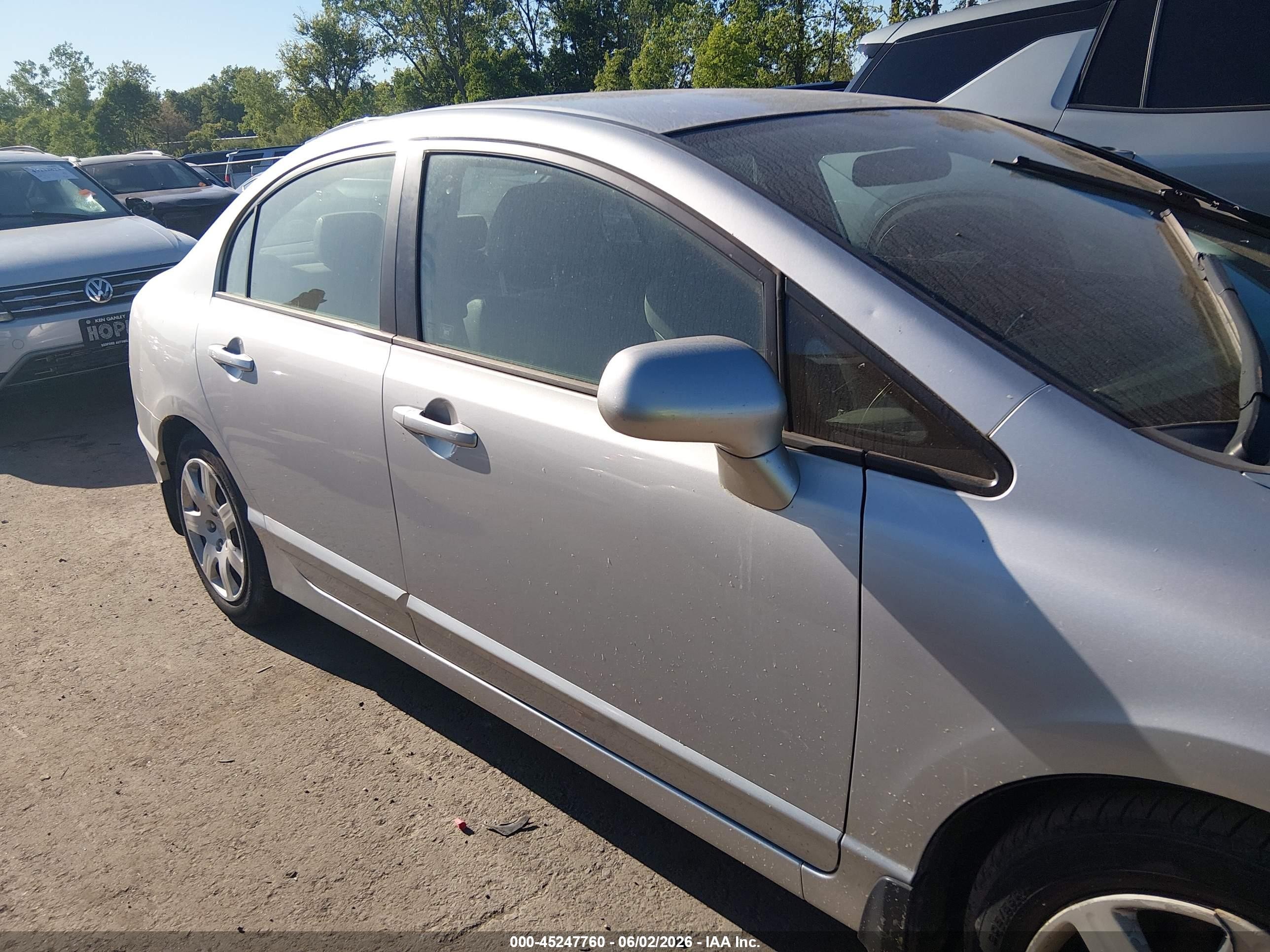 2007 Honda Civic Lx Silver vin: 1HGFA16517L020185