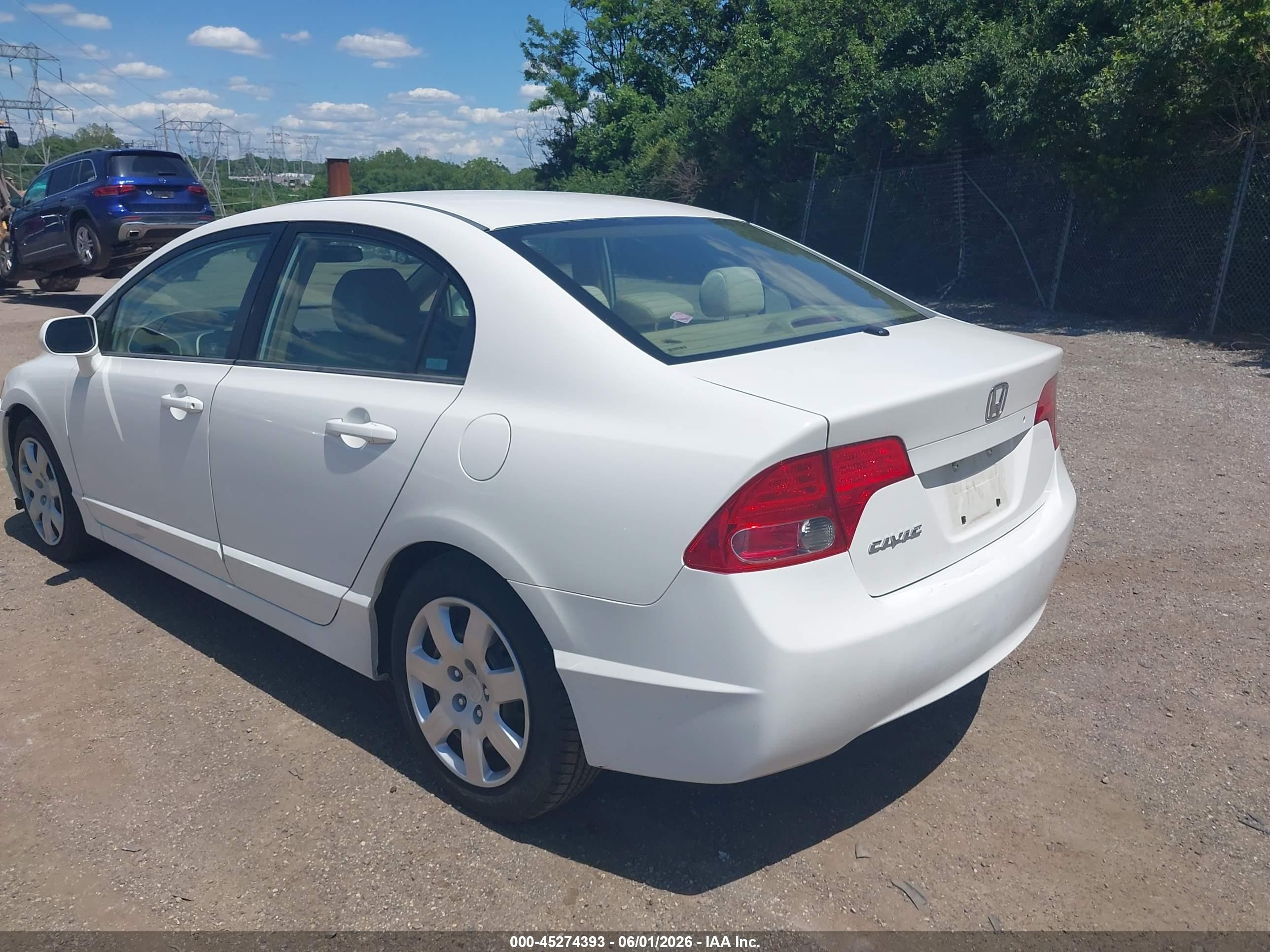 2007 Honda Civic Lx White vin: 1HGFA16517L030974