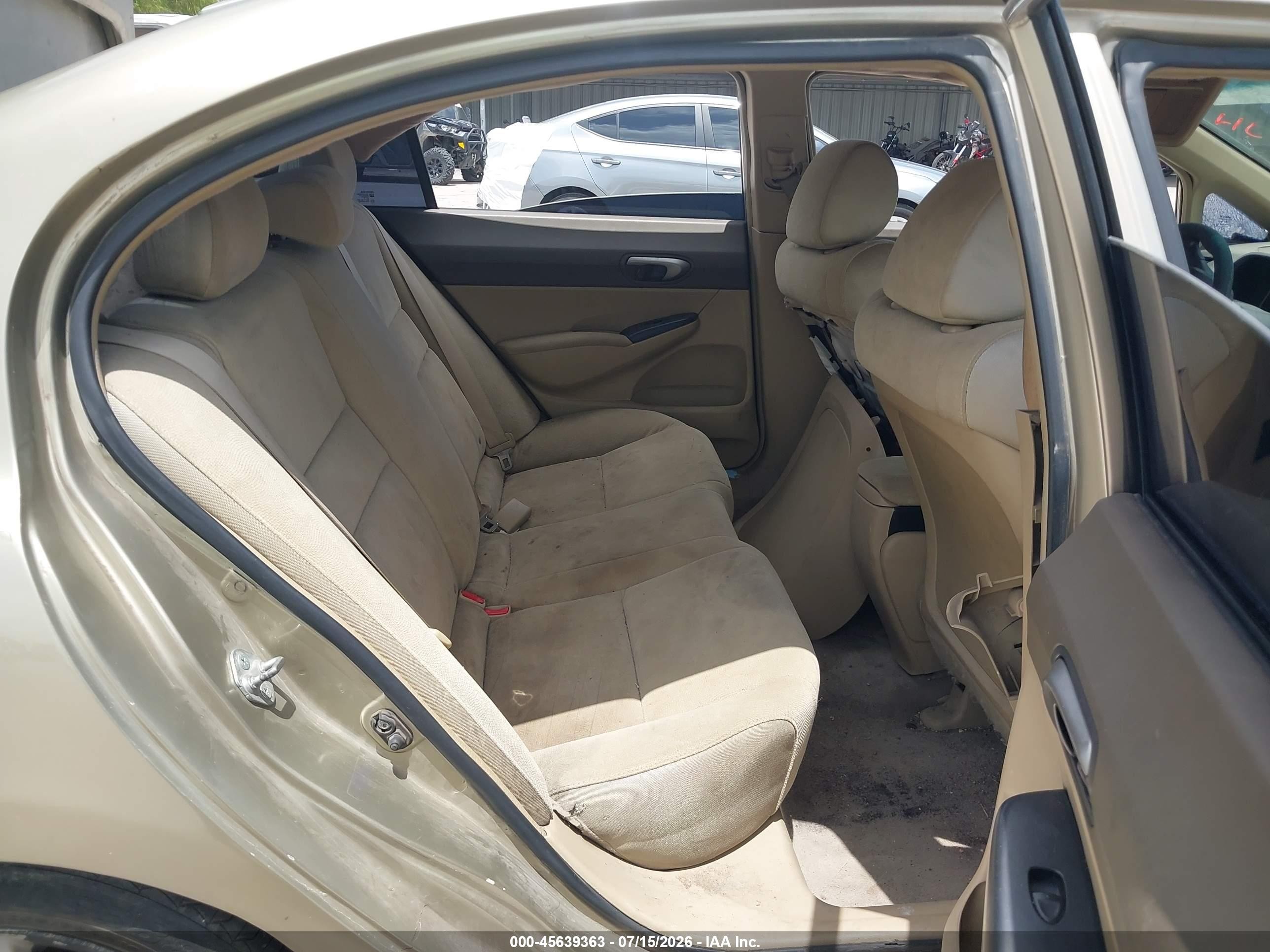 2008 Honda Civic Lx Gold vin: 1HGFA16518L010418