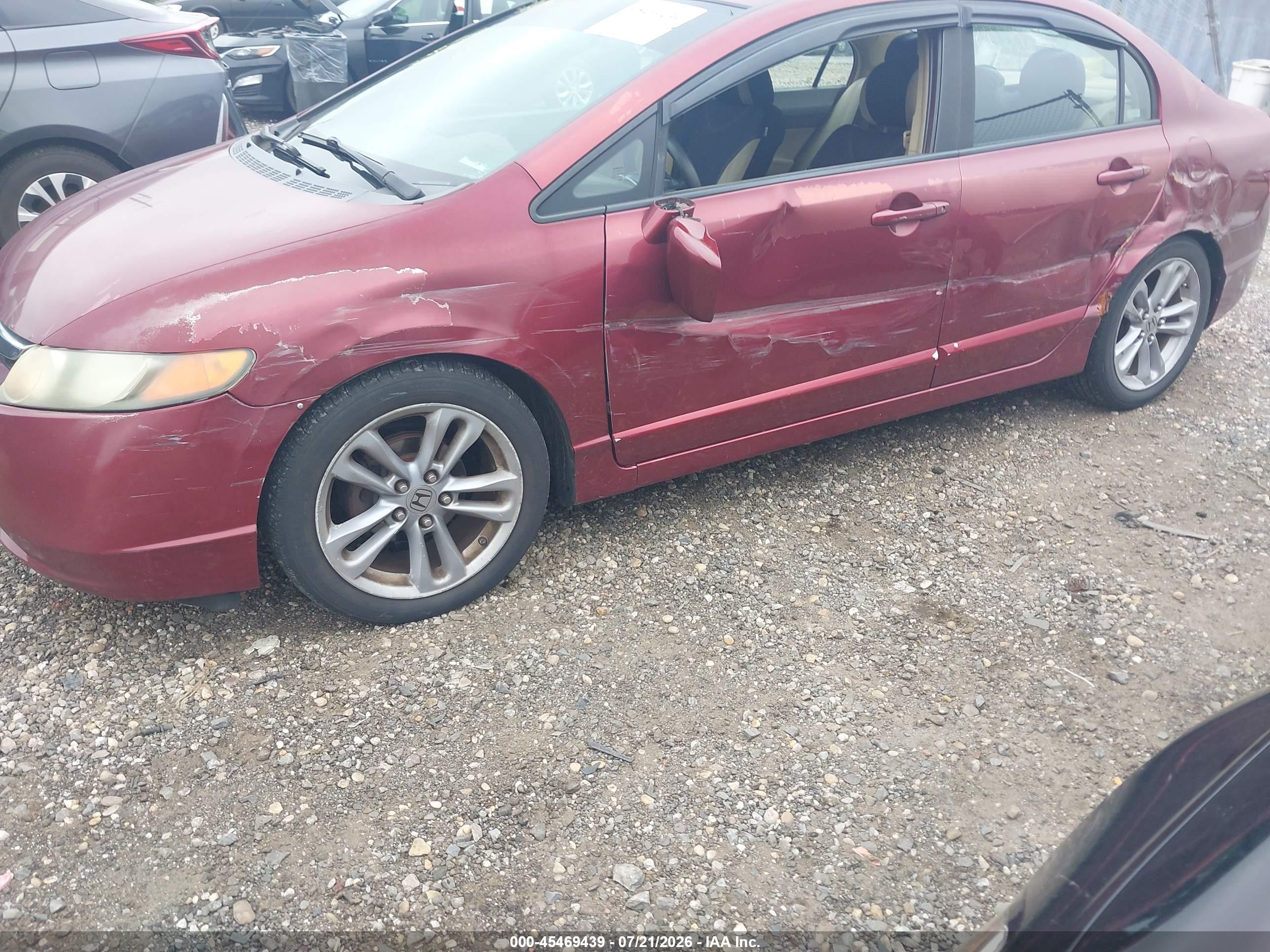2008 Honda Civic Lx Red vin: 1HGFA16518L012122