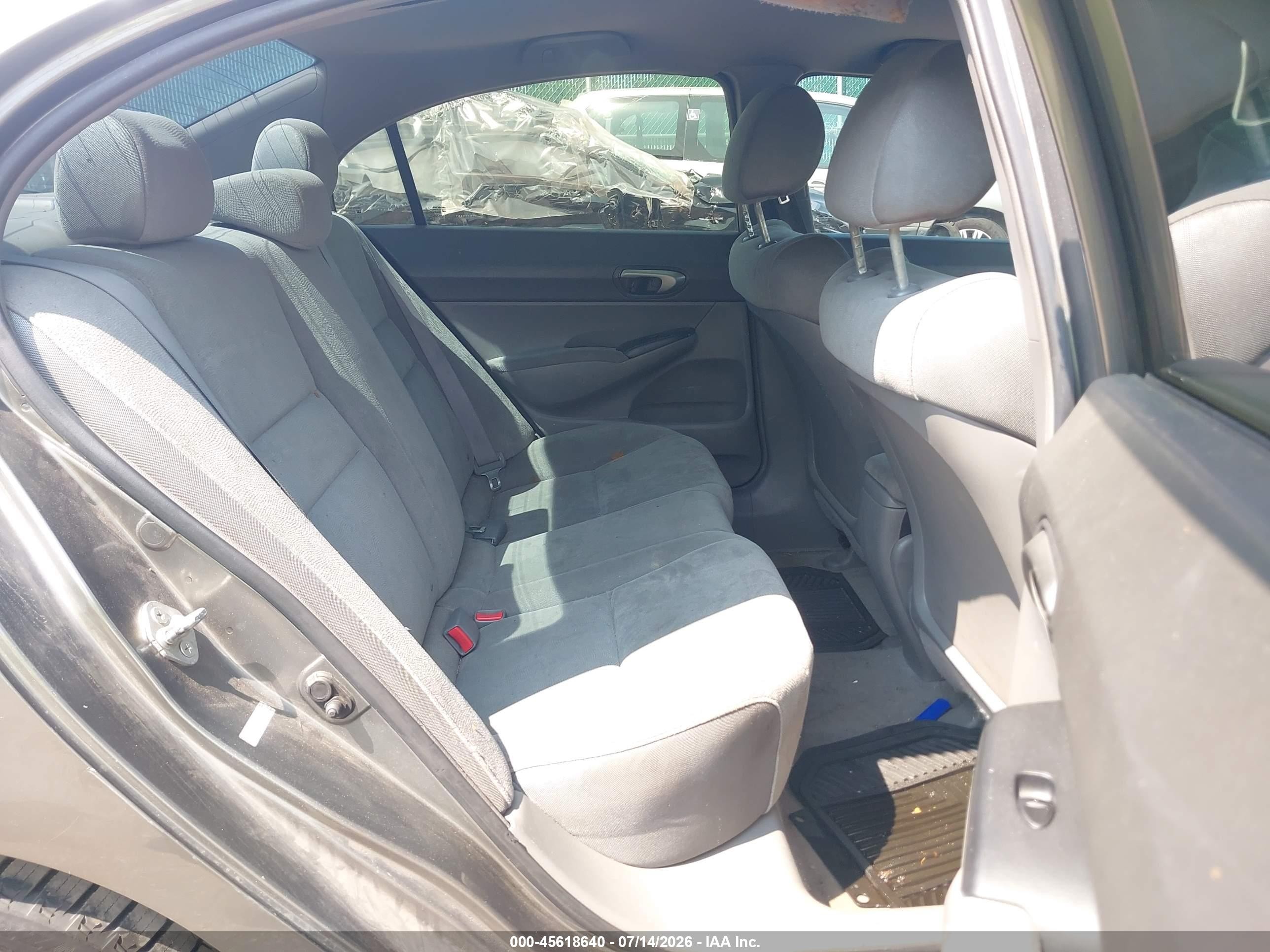 2008 Honda Civic Lx Серый vin: 1HGFA16518L022102