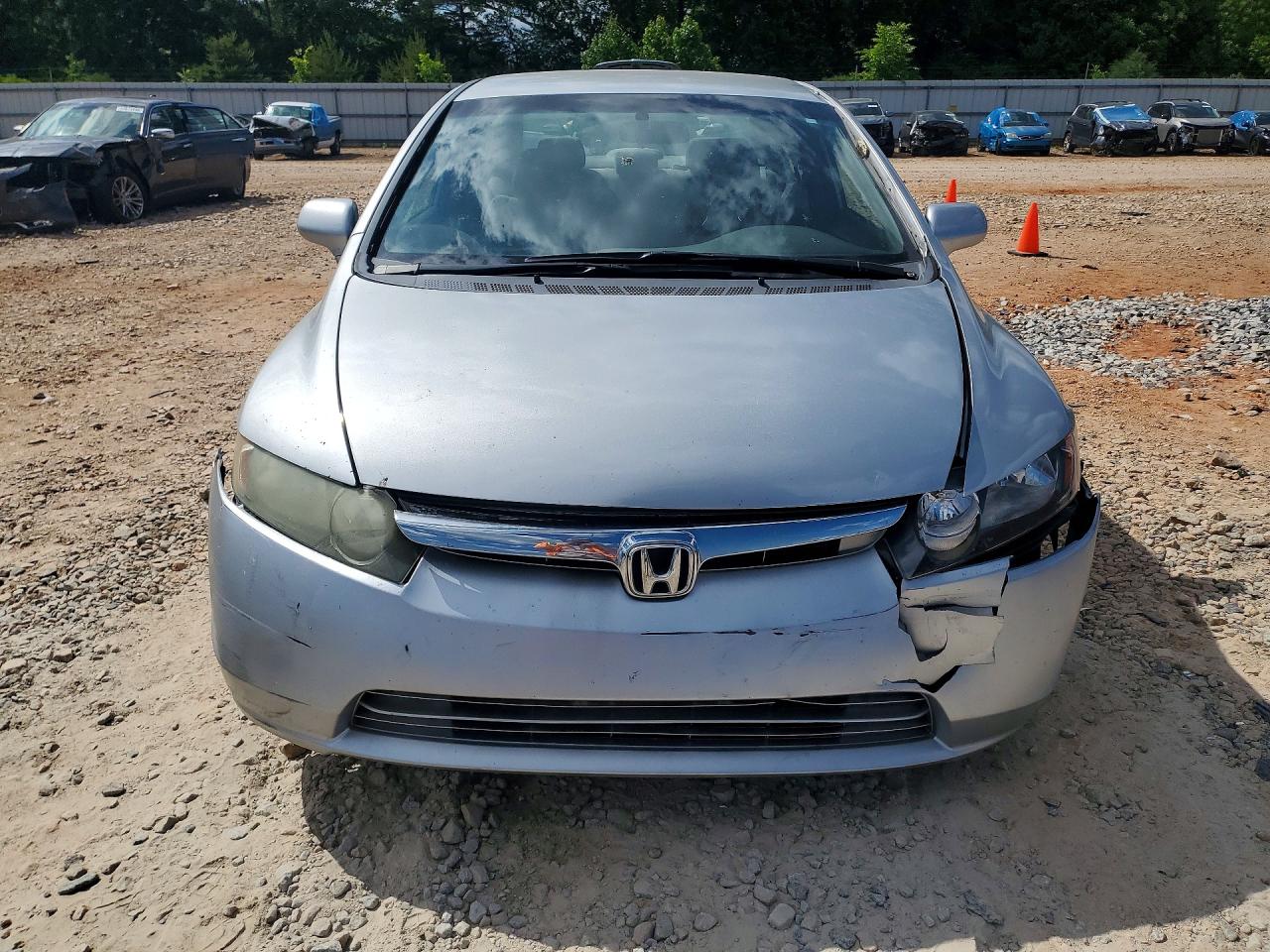 2008 Honda Civic Lx Silver vin: 1HGFA16518L057707