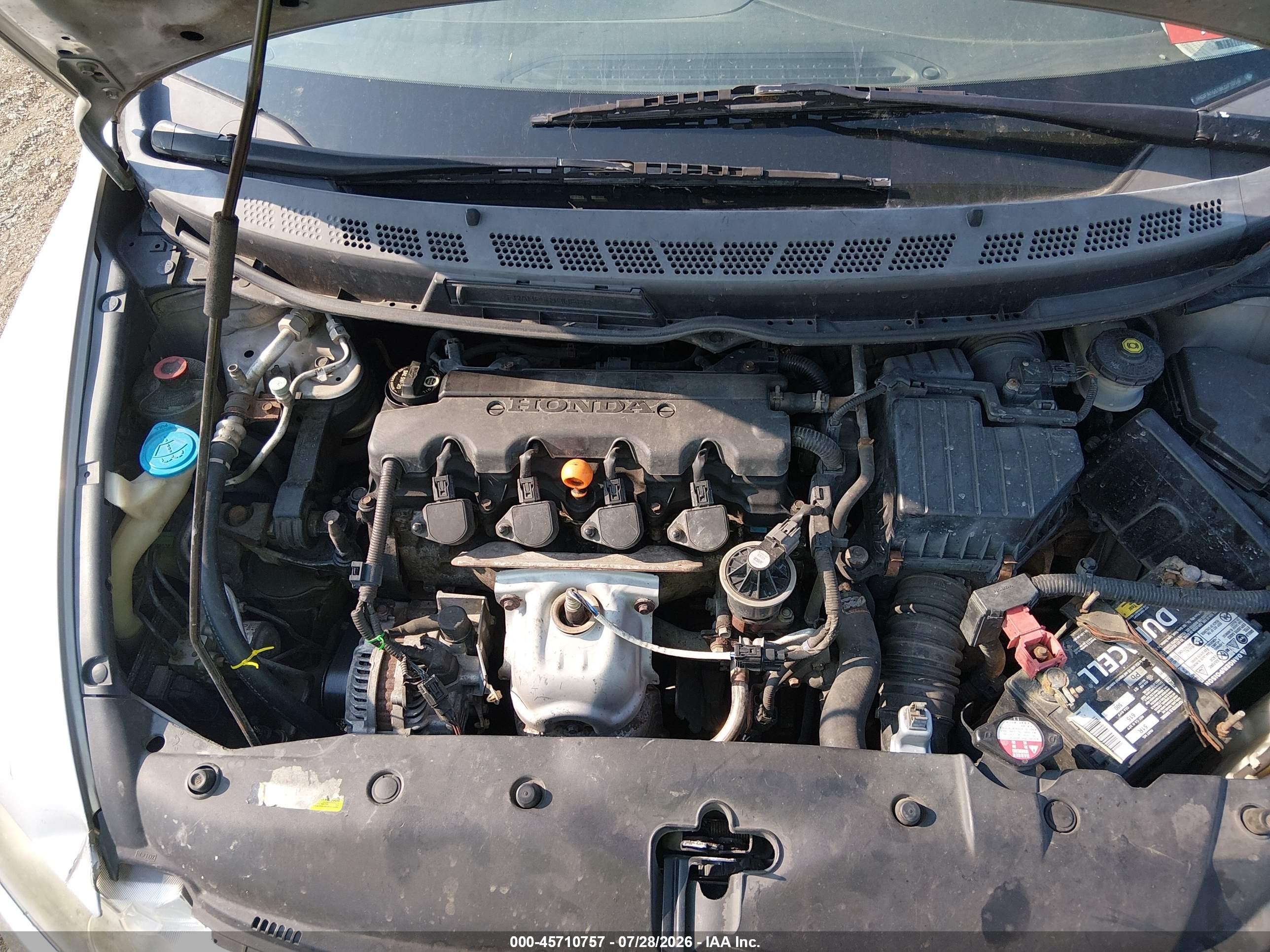 2008 Honda Civic Lx Silver vin: 1HGFA16518L071056