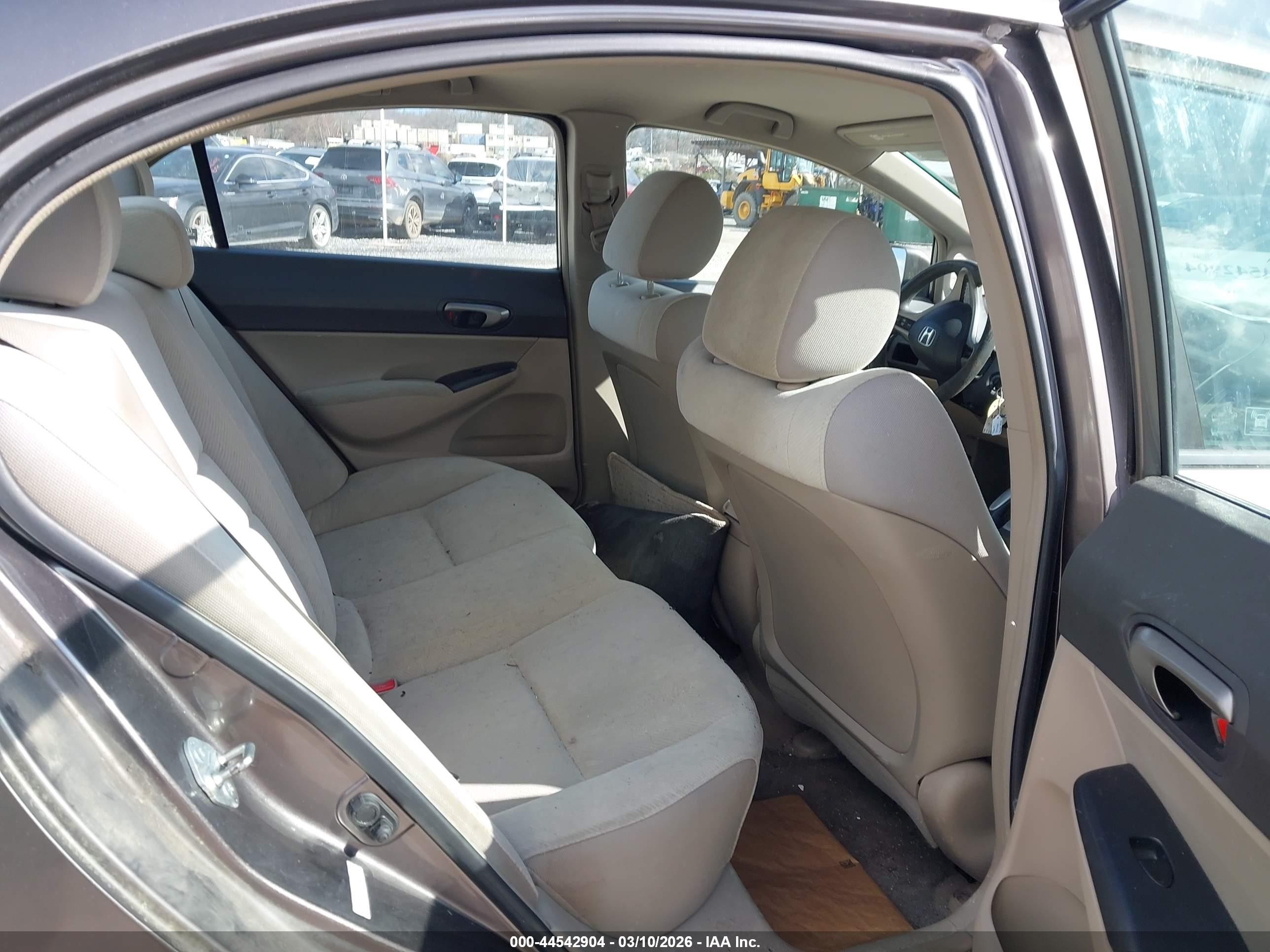 2009 Honda Civic Lx Gray vin: 1HGFA16519L025731