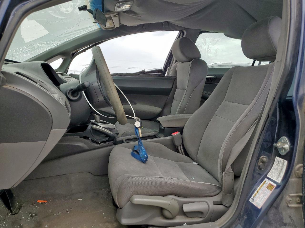 2008 Honda Civic Lx Blue vin: 1HGFA16528L026112