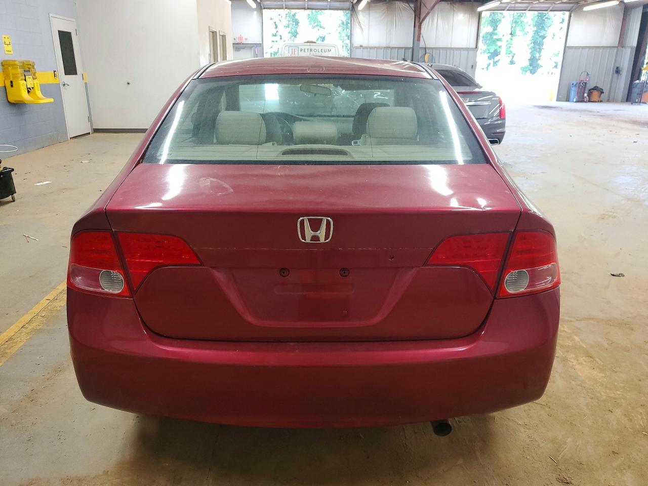 2008 Honda Civic Red vin: 1HGFA16528L027812