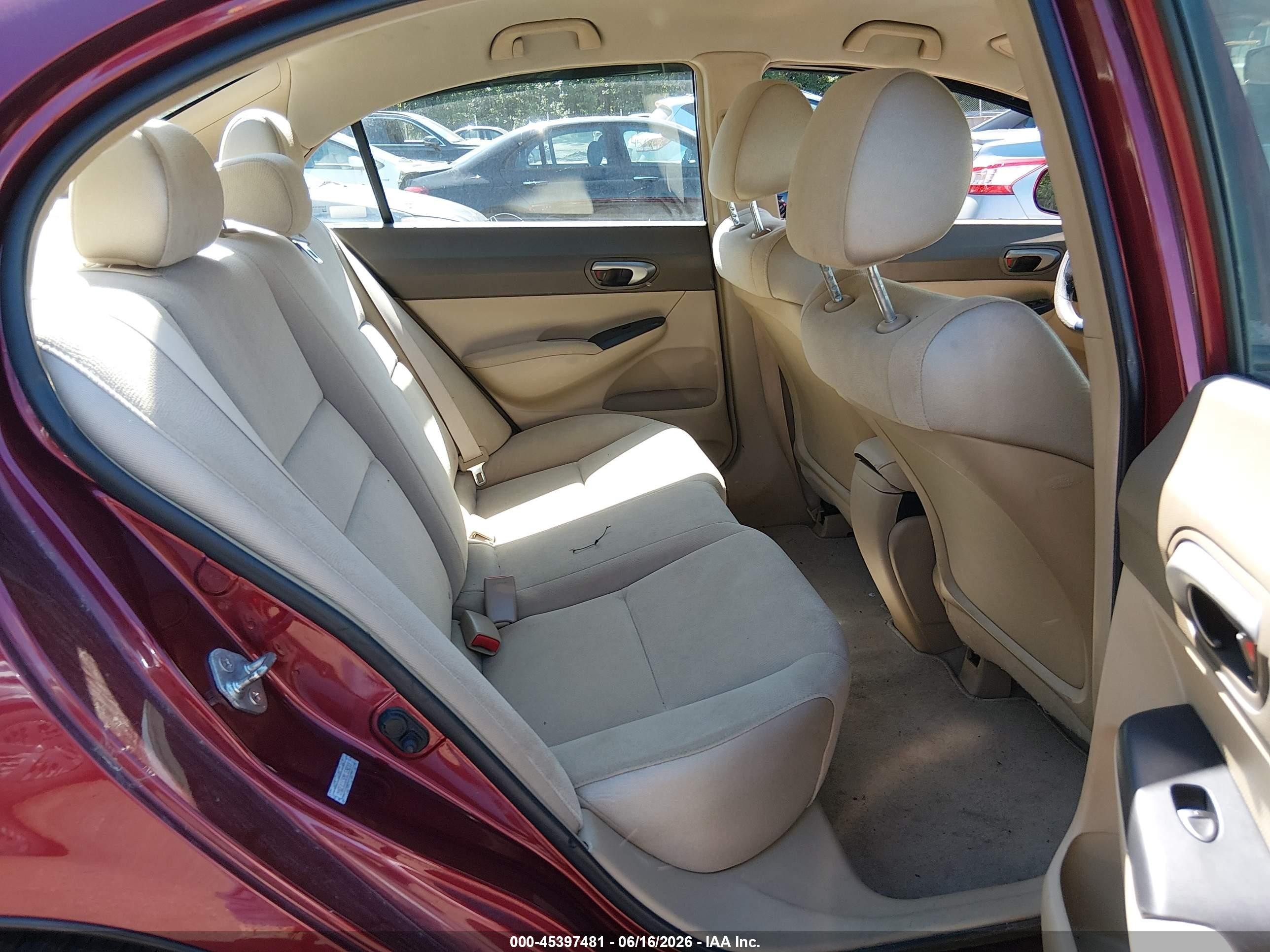 2008 Honda Civic Lx Red vin: 1HGFA16528L028068
