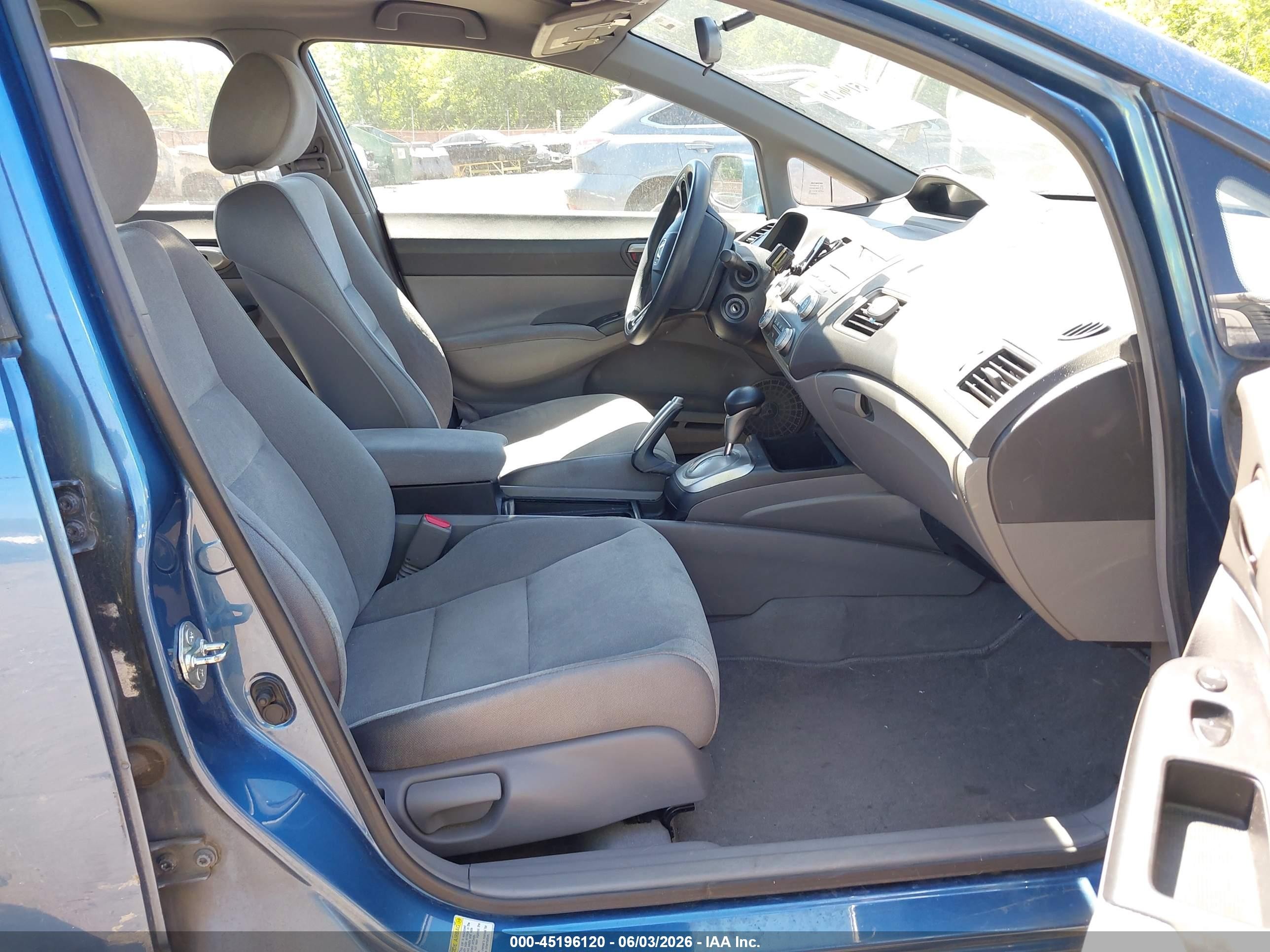 2008 Honda Civic Lx Blue vin: 1HGFA16528L042360