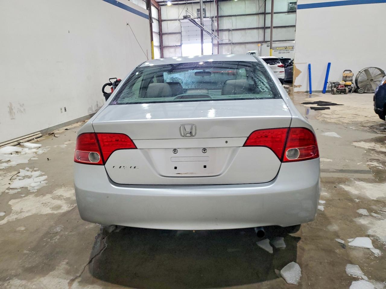 2008 Honda Civic Lx Silver vin: 1HGFA16528L050961