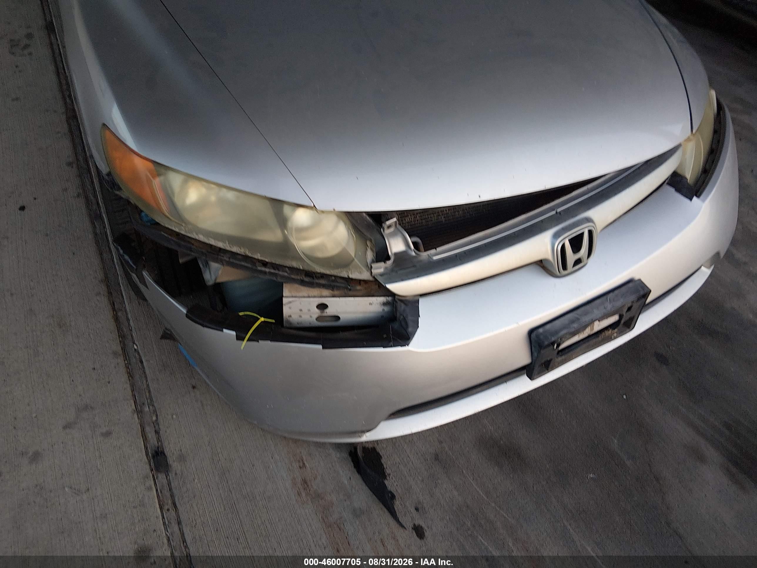 2008 Honda Civic Lx Silver vin: 1HGFA16528L066089