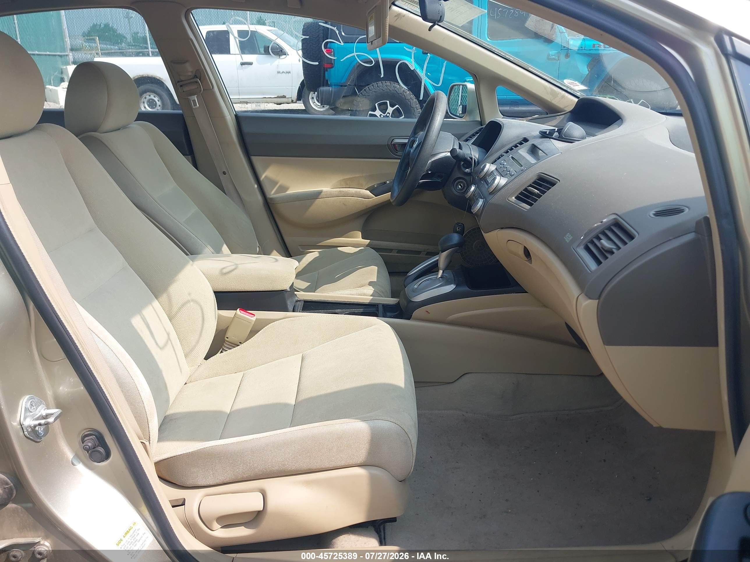 2008 Honda Civic Lx Gold vin: 1HGFA16528L068117