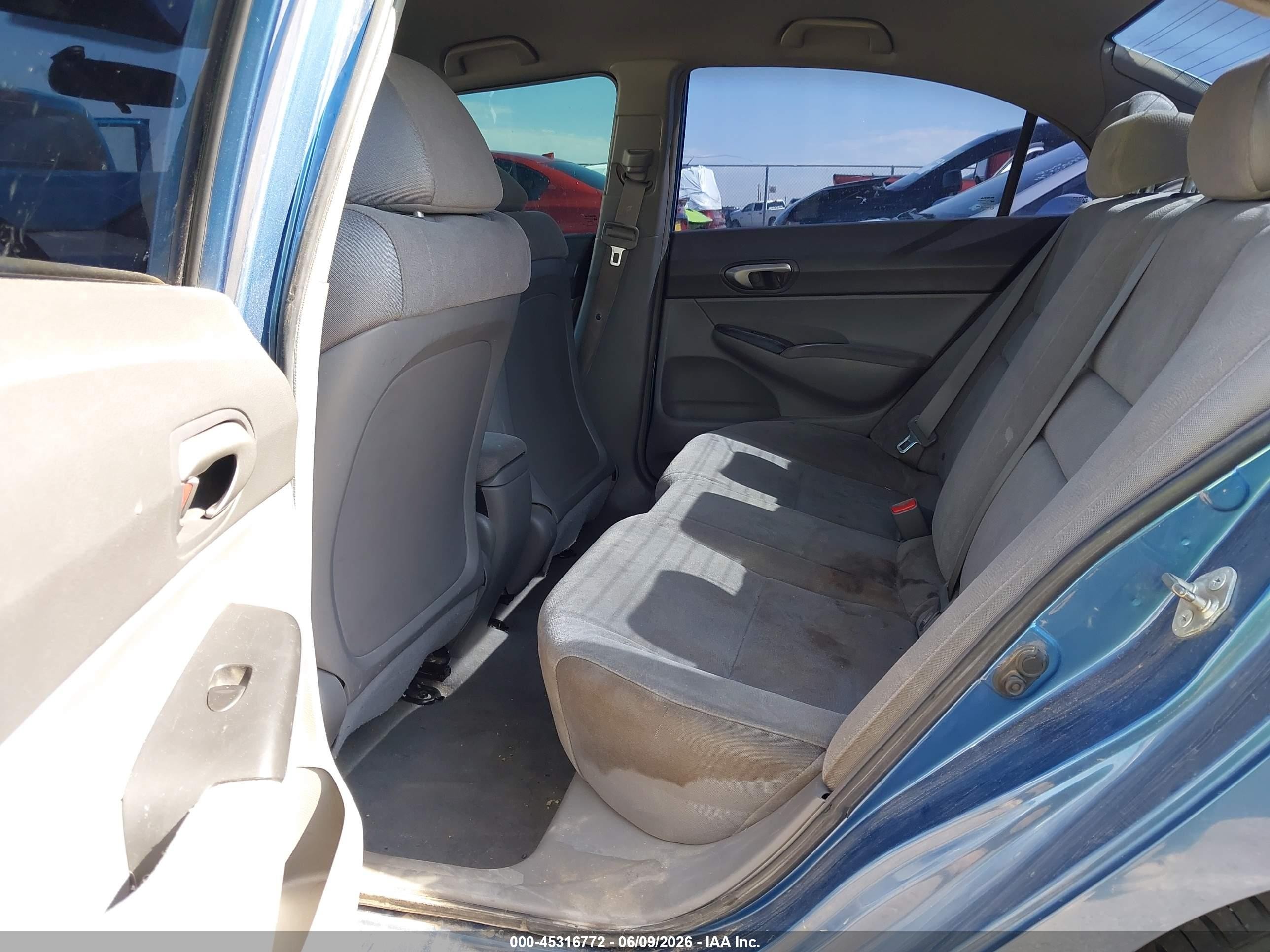2008 Honda Civic Lx Blue vin: 1HGFA16528L073348