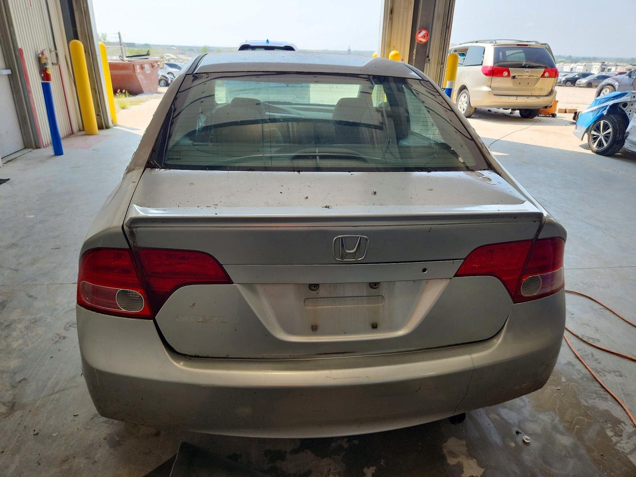 2008 Honda Civic Lx Silver vin: 1HGFA16528L086651