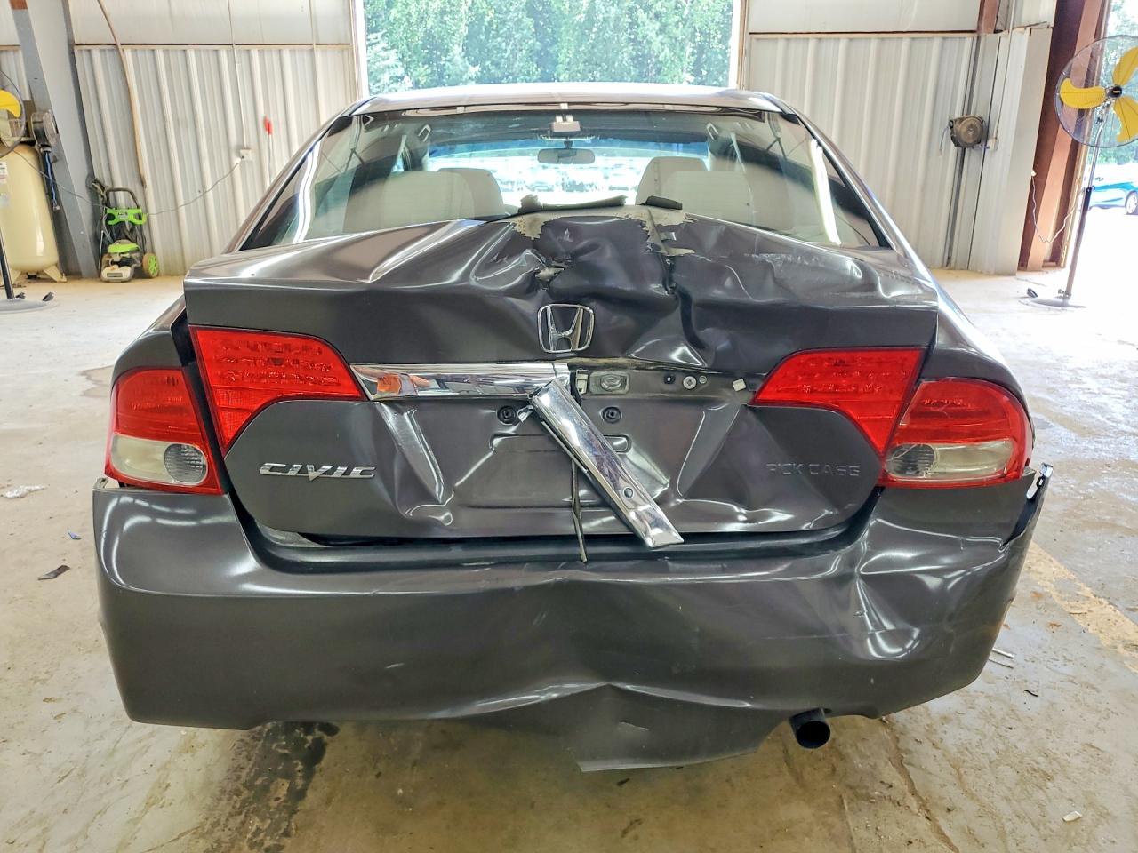 2009 Honda Civic Gray vin: 1HGFA16529L028394