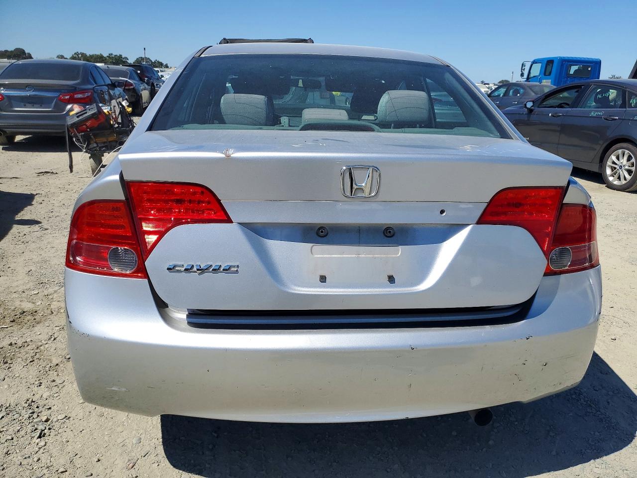 2006 Honda Civic Lx Серебряный vin: 1HGFA16536L008019