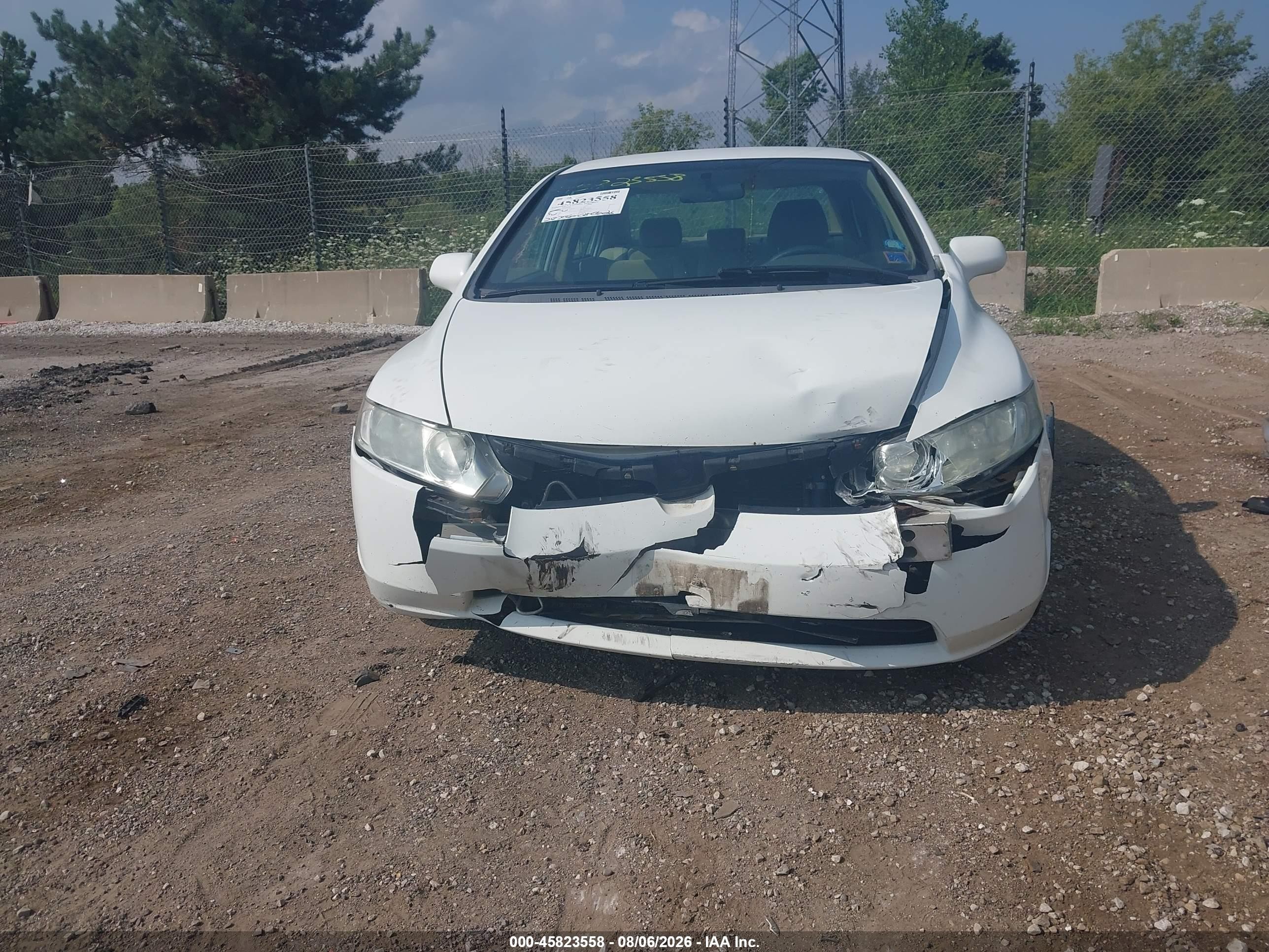 2007 Honda Civic Lx White vin: 1HGFA16537L040129