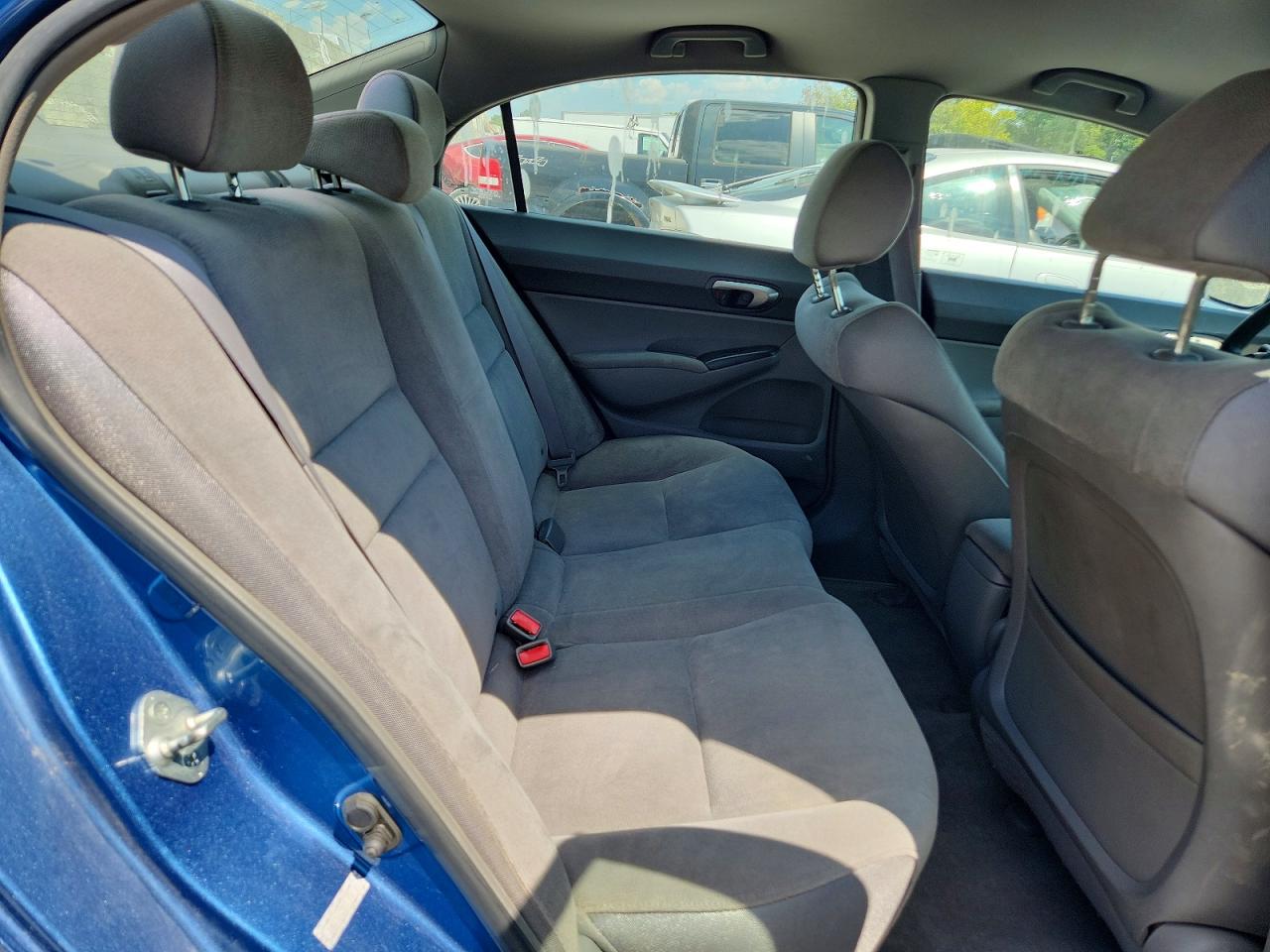 2007 Honda Civic Lx Blue vin: 1HGFA16537L098189