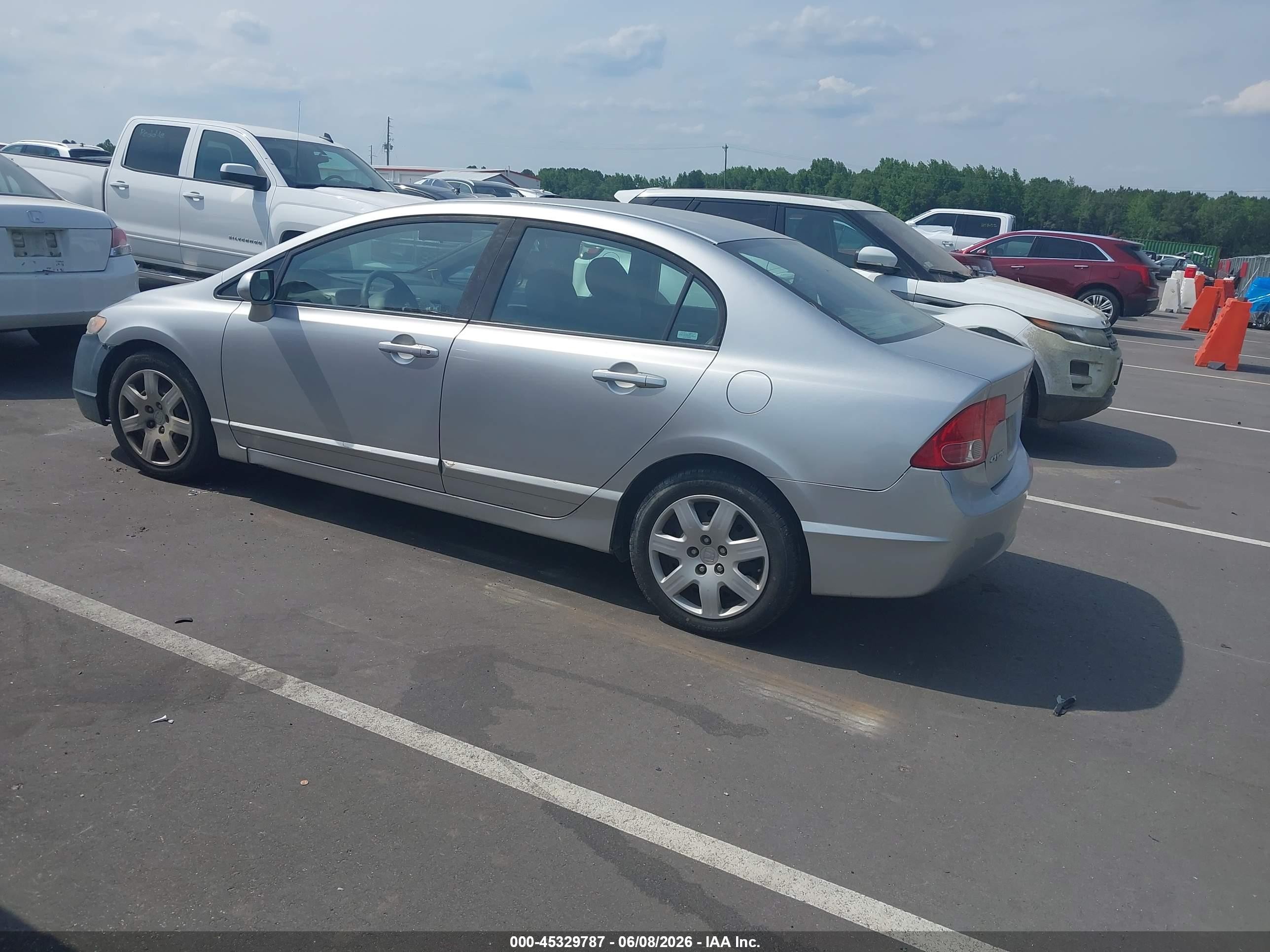2008 Honda Civic Lx Silver vin: 1HGFA16538L112576